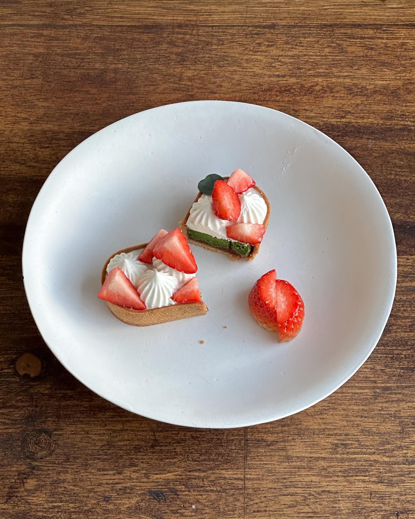 정갈하다.. 전주하면 백일몽이지 🫖🍓

#백일몽