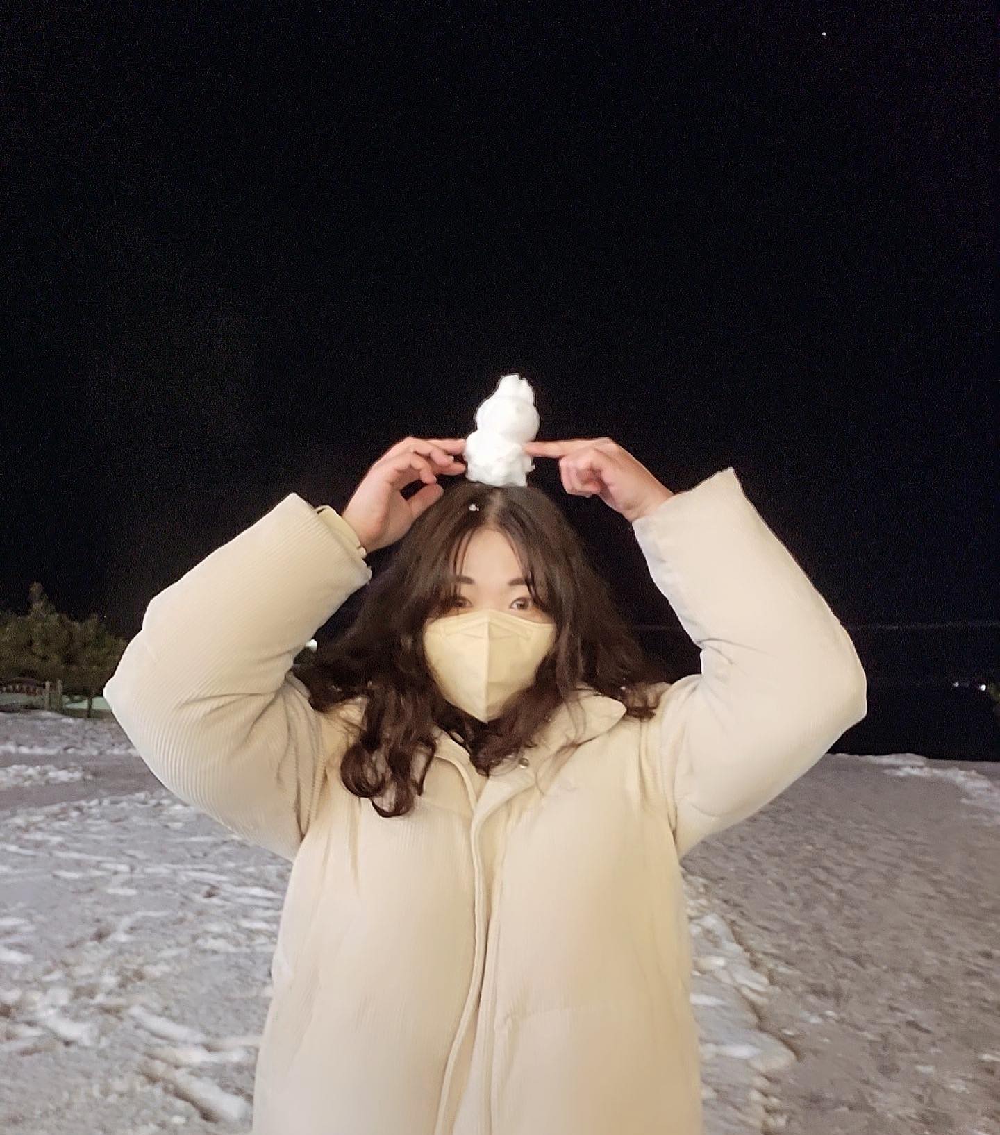 작년 이맘때쯤엔 바다에서 저러고있었넹😅
또 가고시퍼어어!!!!!
#1년전이맘때 #추억놀이 #가고싶다 #바다 #떠나자