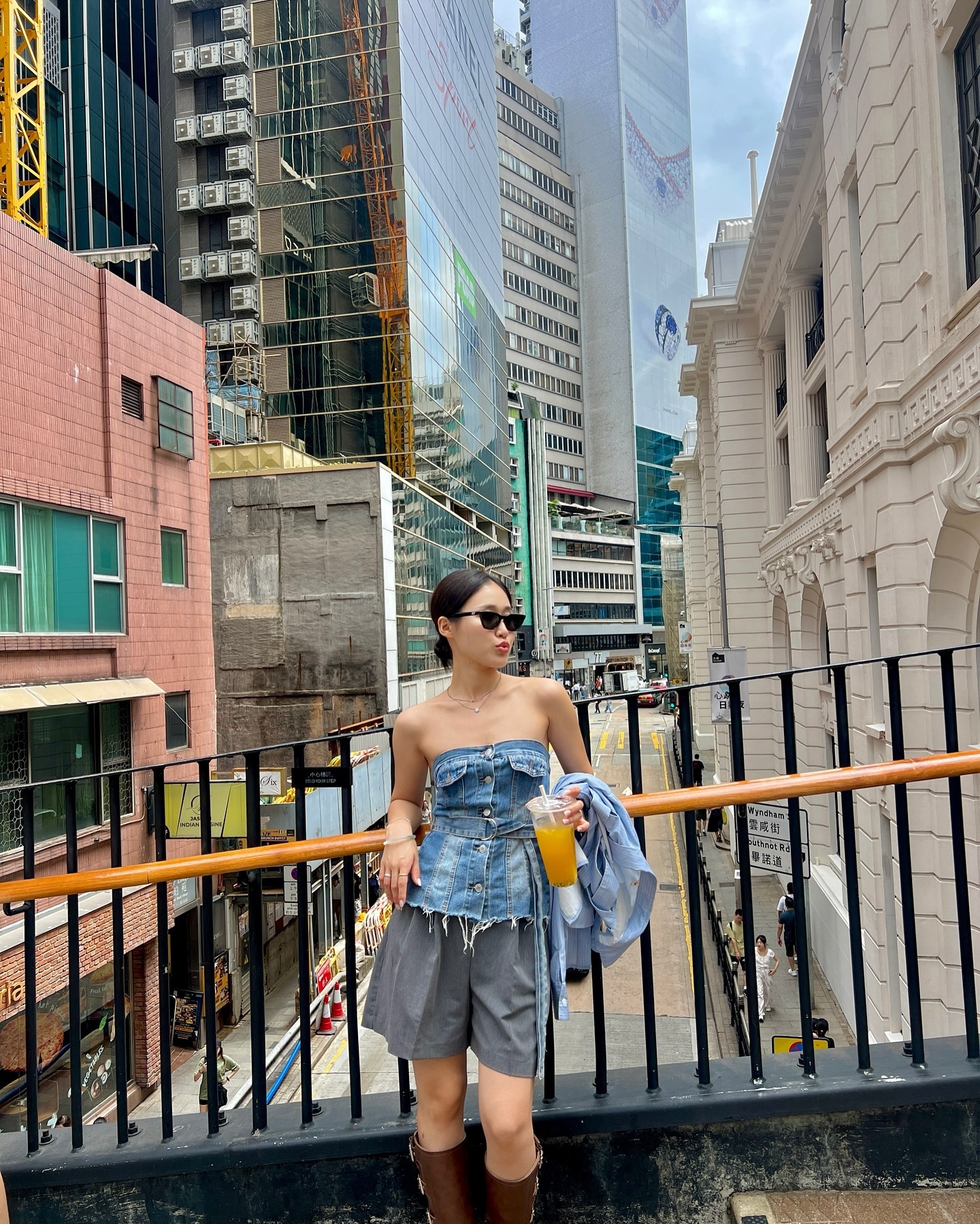 급하게 다녀온 여행이라 별 감흥 없었는데
막상 다녀오니 조금 그립넹😶‍🌫️

#홍콩