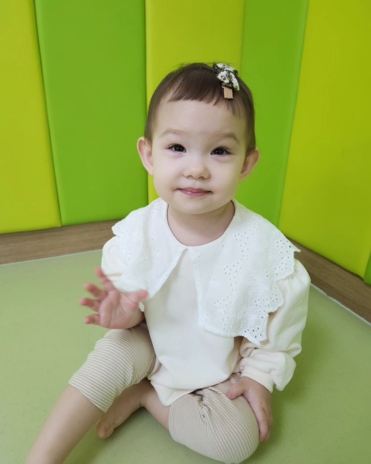 콧물로 가득한 #키즈노트 😁
유미야...콧물 그만 흘려 제발..