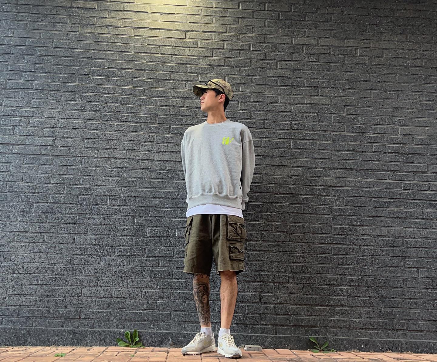특유의 해시태그 로고가 트레이드 마크로 최근 국내에서 많은 사랑을 받고 있는 브랜드인 "빈트릴" 입니다

트렌드 스포츠인 골프⛳️
MZ세대에 맞게 다채로운 색상과 스트릿한 무드가 잘 묻어있습니다

#광고 #체험단 #빈트릴