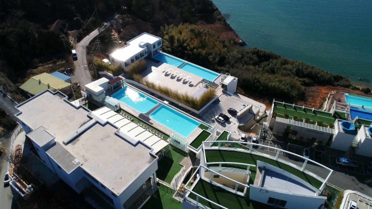 여수 디아크리조트 풀캉스 숙소 탐방: 펜트하우스와 히노끼로 떠나는 여수 여행