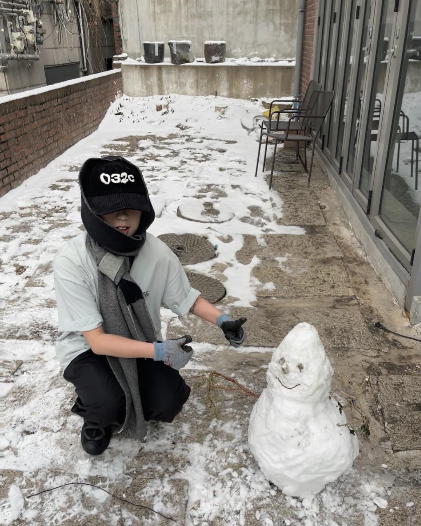 눈 조아