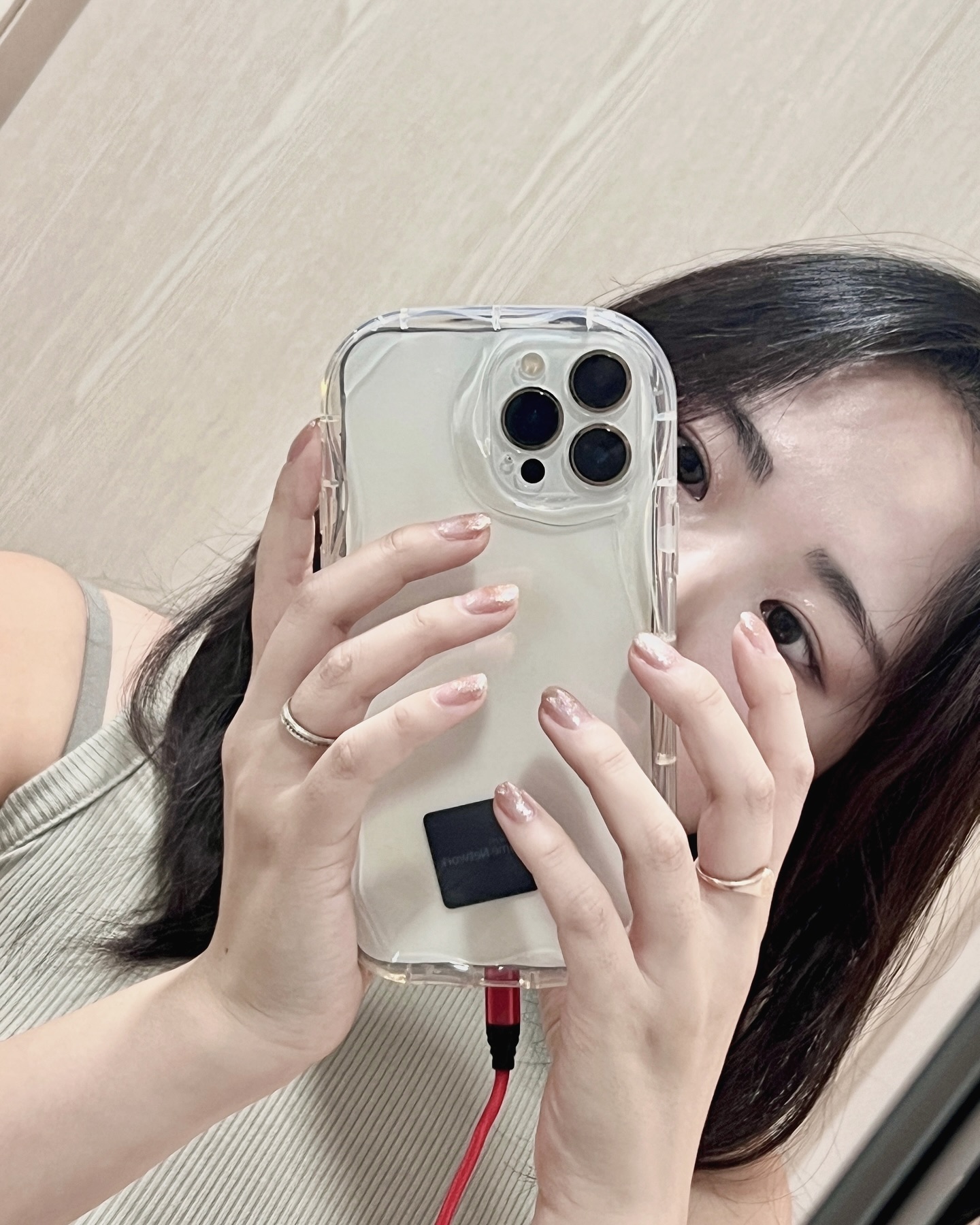 진짜 꿈같은 하루였어 시간이 너무 빠루다 오랜만에 인천 놀러갔다 오니까 예쁜 꼬물이가 생겼네🥲 잘 지내부자🐻‍❄️
,
mj_____0130 
,
#월미도 #인천 #월미도맛집 #호캉스추천 #강아지 #새끼강아지 #유일종