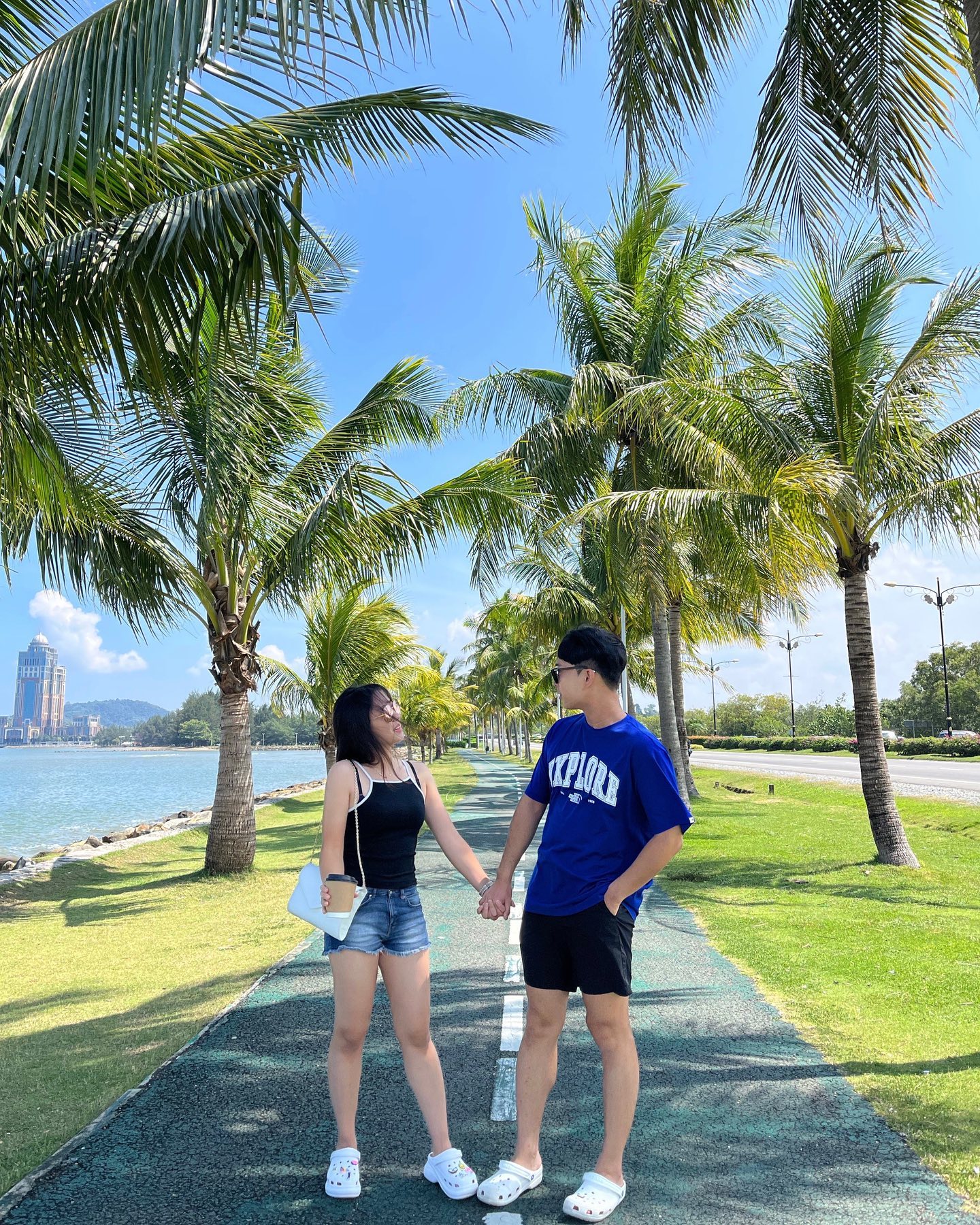 💚🍏🌴

📍Likas village
