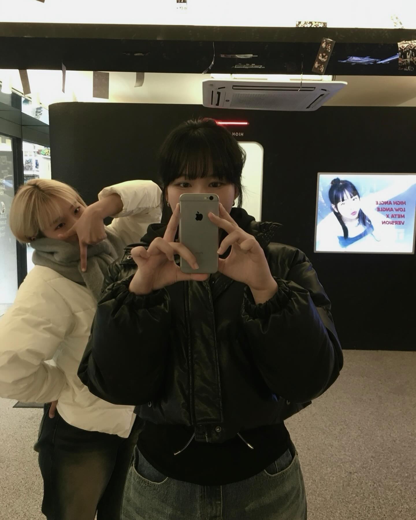 나도곧스물이댜아! 

#맞팔해요 #맞팔환영 #팔반사테러 #팔로워반사테러 #좋반사테러 #좋아요반사테러 #하반사테러 #하트반사테러 #ffff #followforfollowback4follow #followforfollowback4likes #fypシ #ootd #フォロワー #フォロワー募集中 #パート