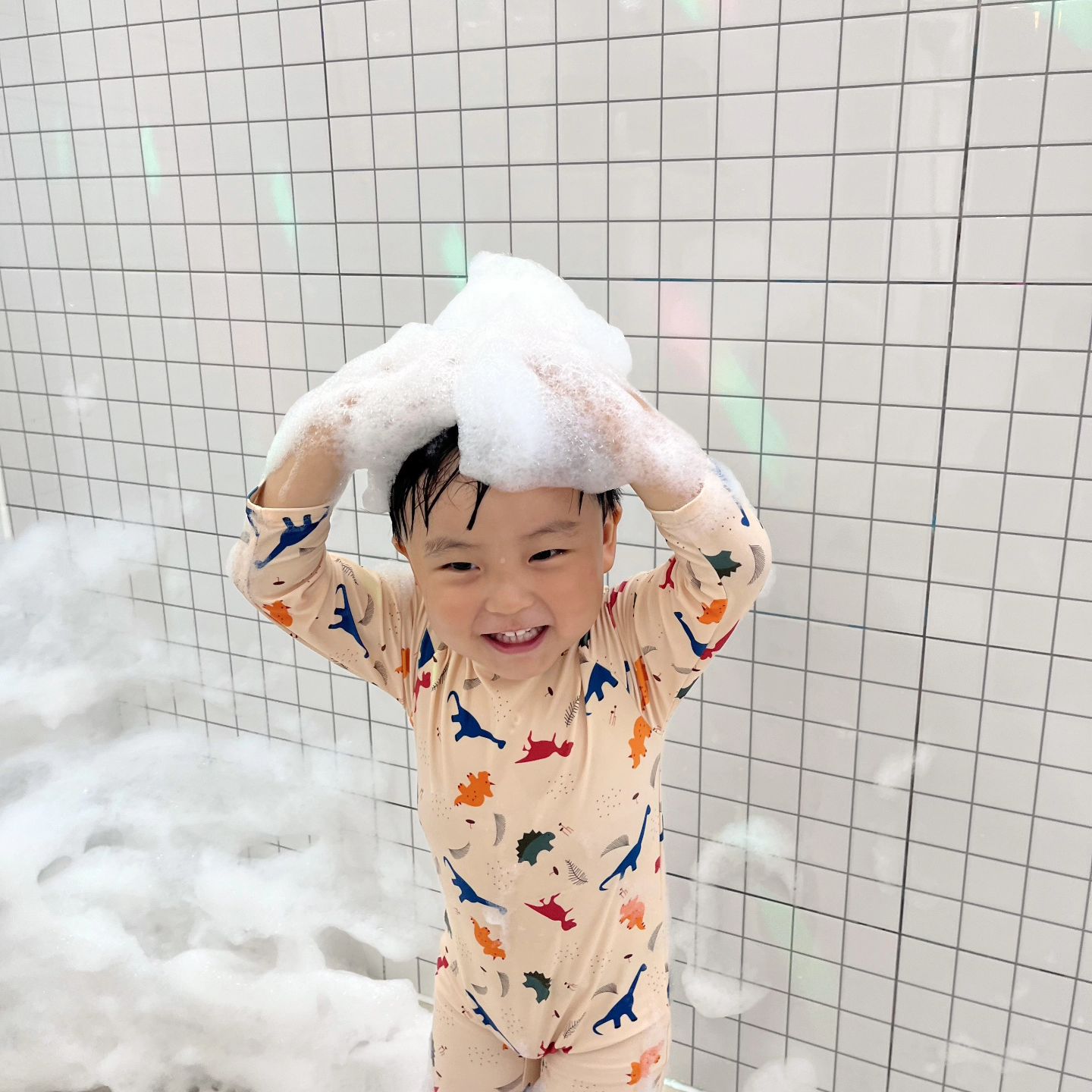 ʕ•ᴥ•ʔ
물놀이 거품놀이에 진심인 우리 승후ㅋㅋㅋ