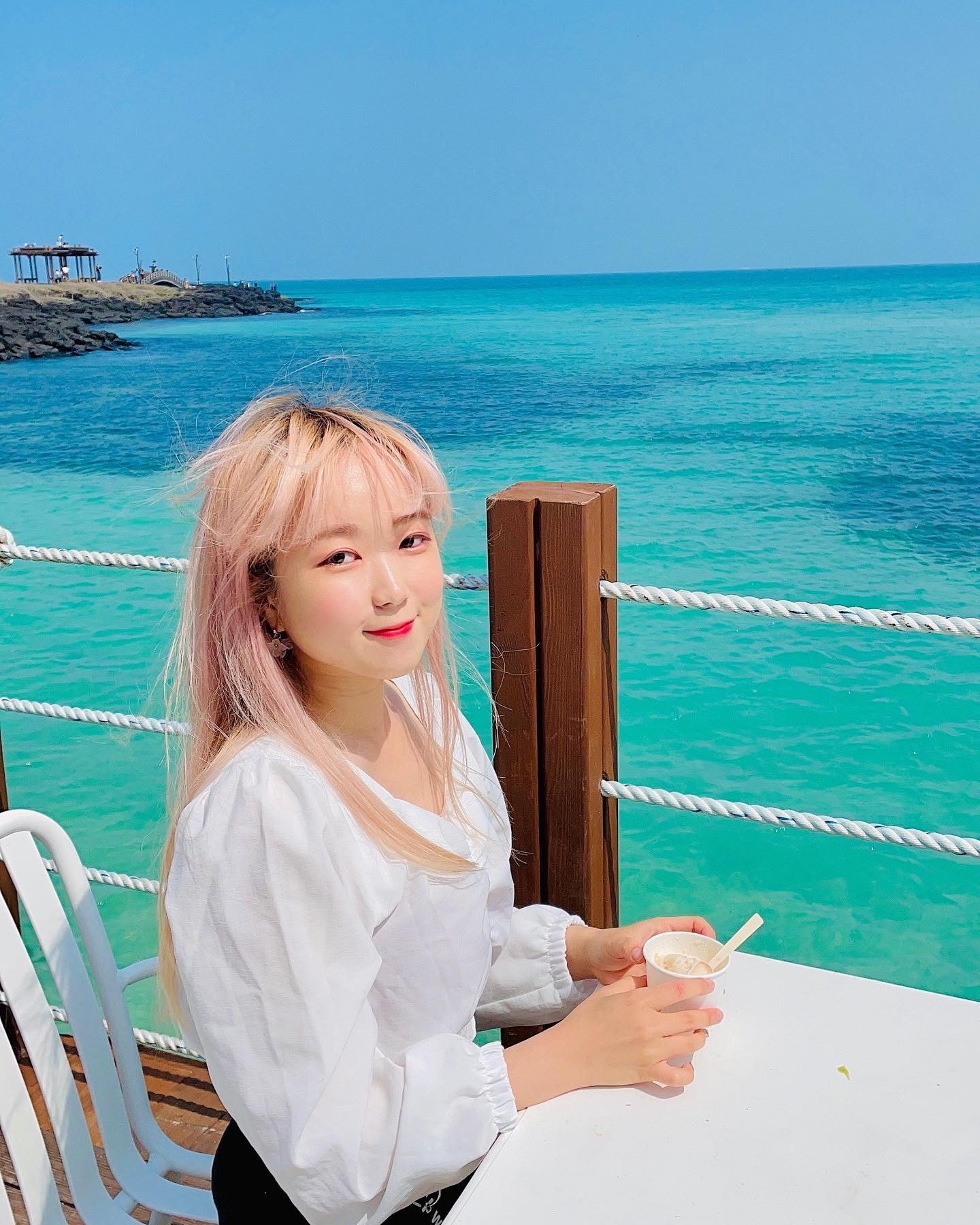 사진정리2
1. 제주 함덕(델문도)🐬
2. 당진 아미미술관🎨
3. 선재도 뻘다방🏝️🌈
4. 광주 펭귄마을🐧
5. 인천 영종도(바다앞테라스)🌴
6. 대부도 바다향기테마파크🌿
7. 경기 광명동굴✨
8. 여의도 한강🛹
9. 반포 한강🌹
10. 설입(바닐라스카이)🍹+ 목동🐕

옛날꺼부터 싹 정리했더니 정작 올해 사진을 못 올림;ㅇㅁㅇ
내 업로드 시기는 실제랑 2년 정도 격차가 디폴트인 듯..(・∀・ );