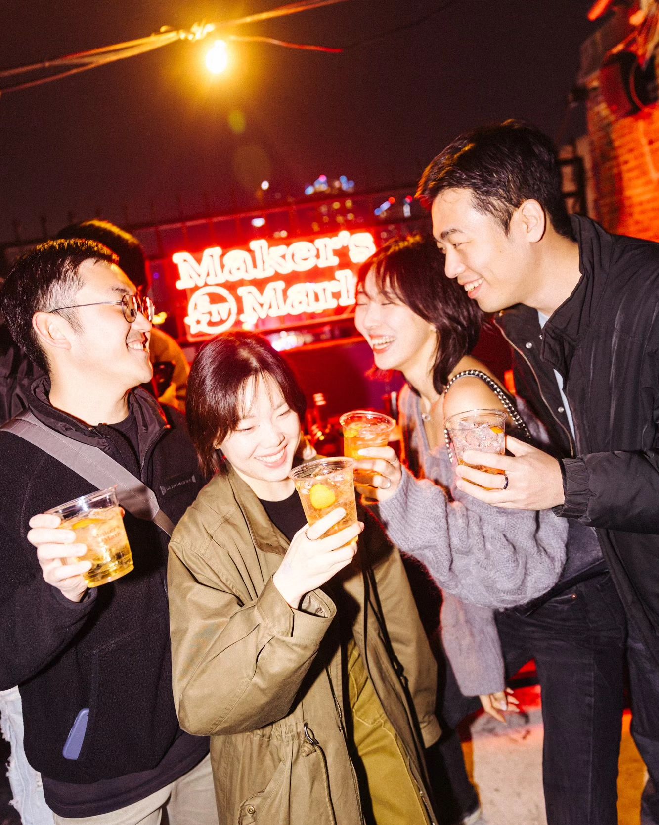 선영니 덕에 간 행사🥰
유부녀도 클럽 갈 수 있다아😂❤️

이쁜사진 감사합니다!!🥰
[포토그래퍼 sung1_kim ]

#메이커스마크
#산산기어