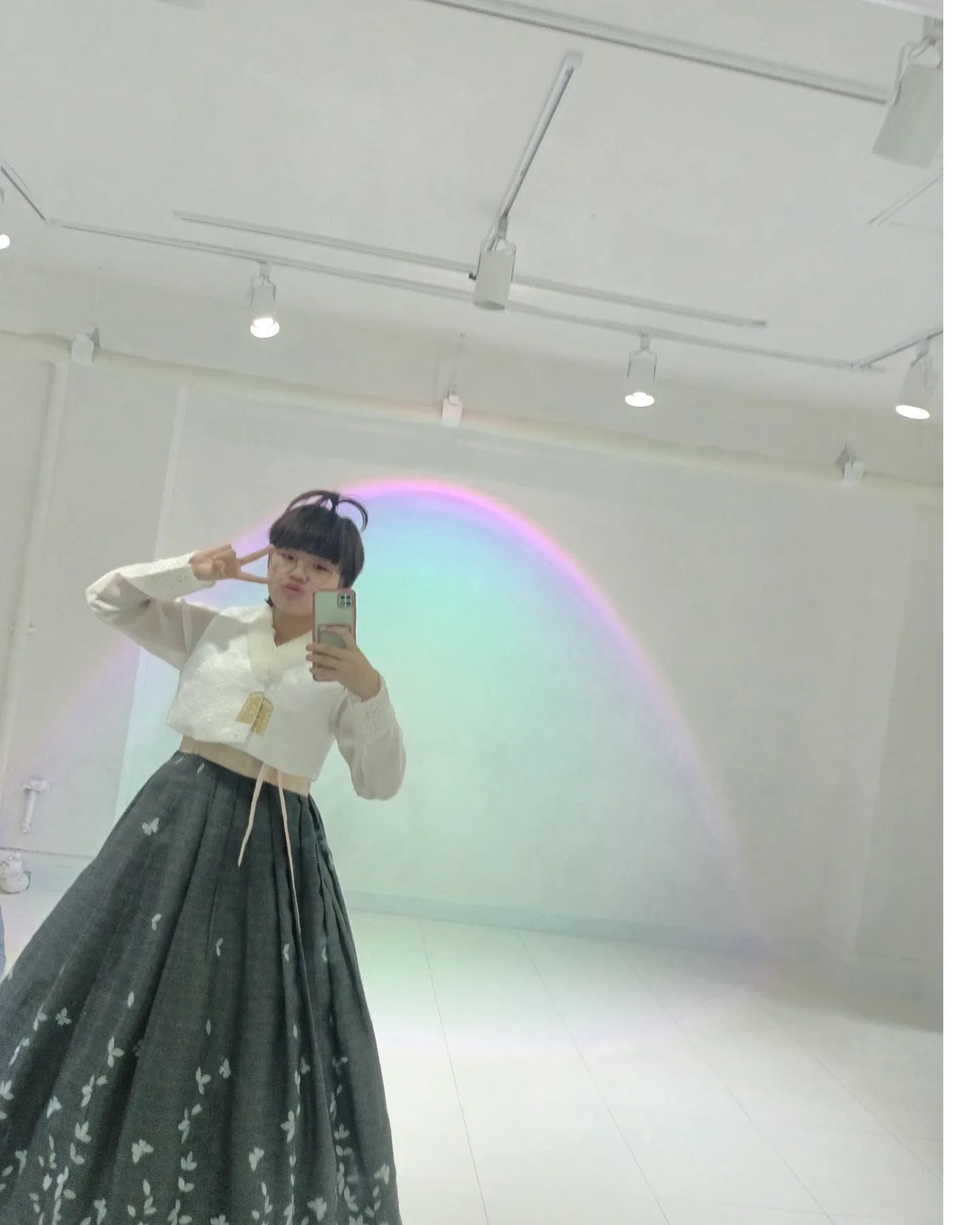 여러분들 새해 복 많이받으세요

#새해복많이받으세요