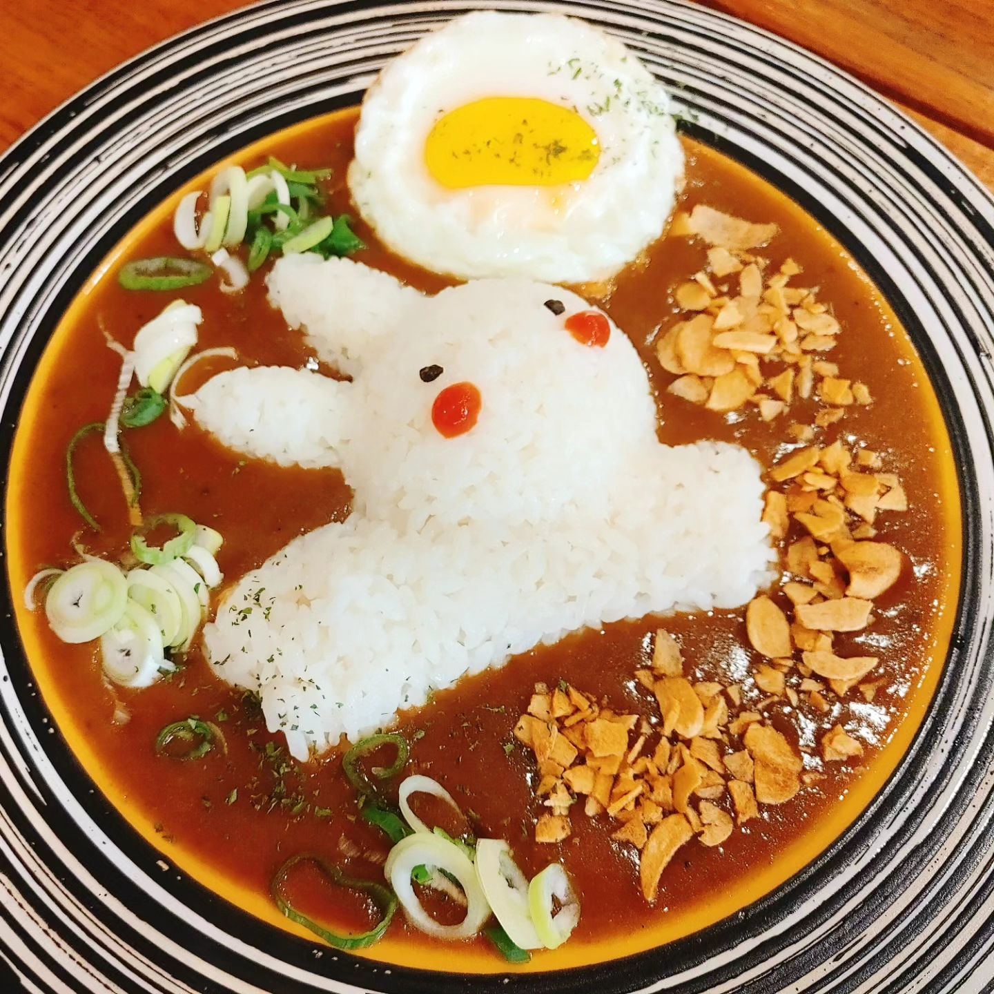 😘 계산역 꽃부리식탁 🍴

더워서 역 바로 근처에 가까운 맛집 찾아가기 :)
토끼 예뻐서 먹기 아까웠지만 싹쓸이 ㅎㅎ
스테이크 사진이 없넹..🤭
암튼 다 맛있게 잘 먹고 신났당 ♥♥♥

주말이라 그런지 가족단위로도 많이 보이고
데이트 하시는 분들도 많았음 !

암튼 또 만나유 온누리러버들 ~~~ 뿅

#먹보얄라 #계산역맛집 #꽃부리식탁