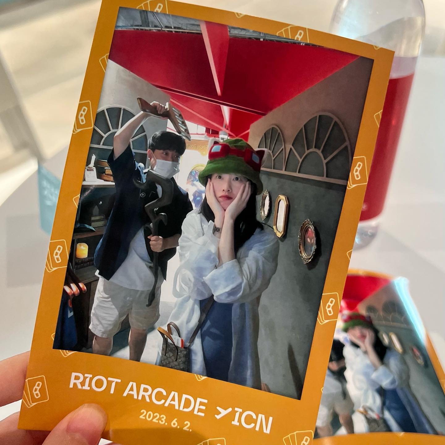23.06.02-06.05 오사카🇯🇵 

태풍 기상악화로 첫째날 하루 일정 다 무너져서 최악의 여행시작, 무계획으로 간 여행이라 먹고싶은것 보고싶은 것 하고싶은 것 다 못했지만 어찌어찌 괜찮았던 여행! 디즈니 100주년 에디션 왕푸우 인형뽑기로 뽑아서 최고의 여행🫶🏻 하루에 2만보씩 걷느라 남편이랑 발바닥🦶🏻이 뽀샤지는 줄 알았지만 뱃속아가가 잘 따라와줘서 잘 마무리한 여행🍓❤️ 몇장없는 사진 중 오사카여행을 기억할 수있는 10장 뽑아내기