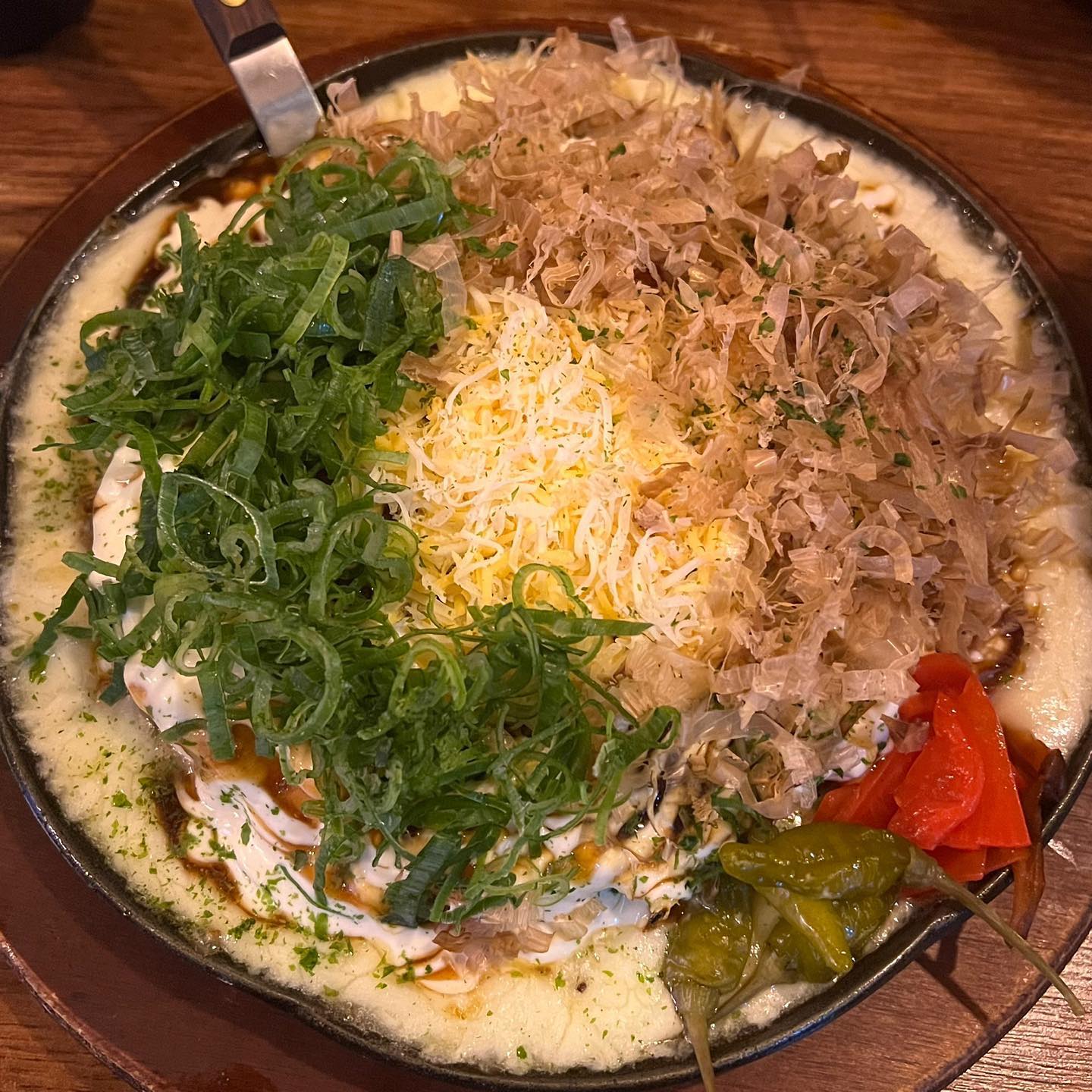 ☀️철판구이 고쿠☀️

서울대입구 샤로수길 오코노미야끼와 하이볼 맛집!!!

치즈 한가득 넘쳐나는 오코노미야끼 무조건 먹어야해욧😝

#샤로수길 #샤로수길맛집 #서울대입구맛집 #서울대입구역맛집 #철판구이고쿠 #오코노미야끼 #오코노미야끼맛집 #하이볼