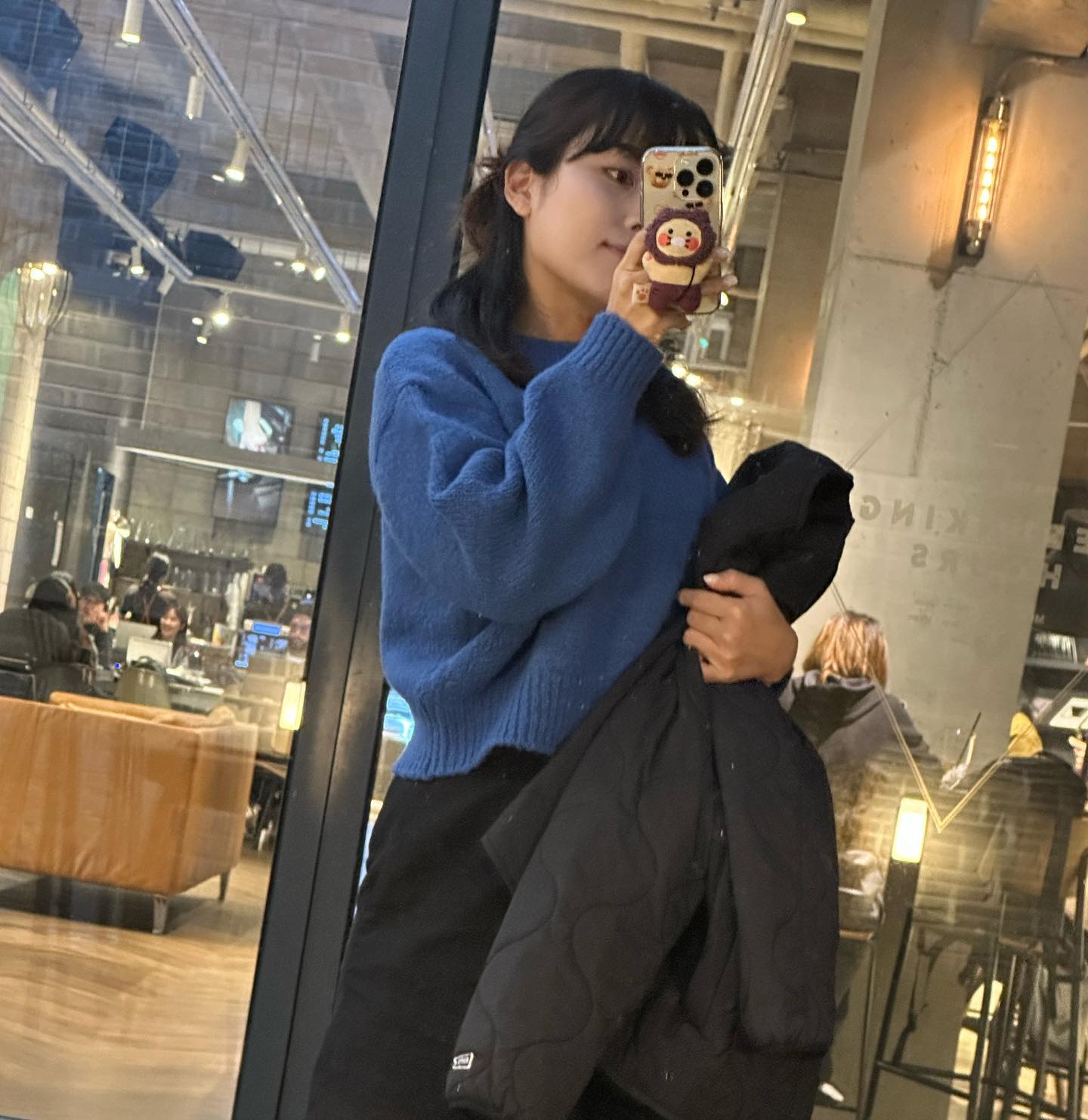 정신없이 지나간 올한해
그리고 벌써 11월이 다 가네 
한것도 별로 없는뎅

12월 만남은 예약제입니다🎄
맛있는거 먹고 얼굴 봐요💕