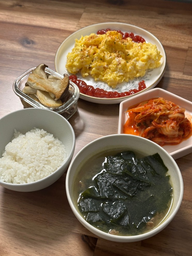 바다소리  완도 자른미역 다시마채 로 맛있는 생일상 & 상큼한 반찬만들기