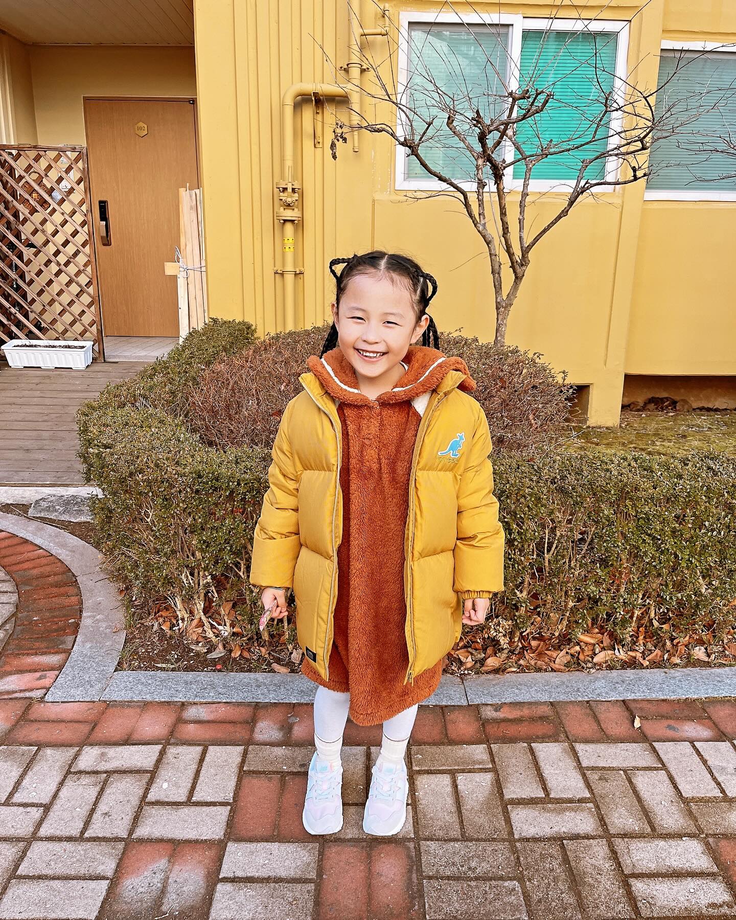 취학통지서 내러 가는길🥳🎵🎶
#예비초 #예비초등 #예비초딩 #초등학교 #취학통지서 #8살딸 #공주 #우리예삐😍