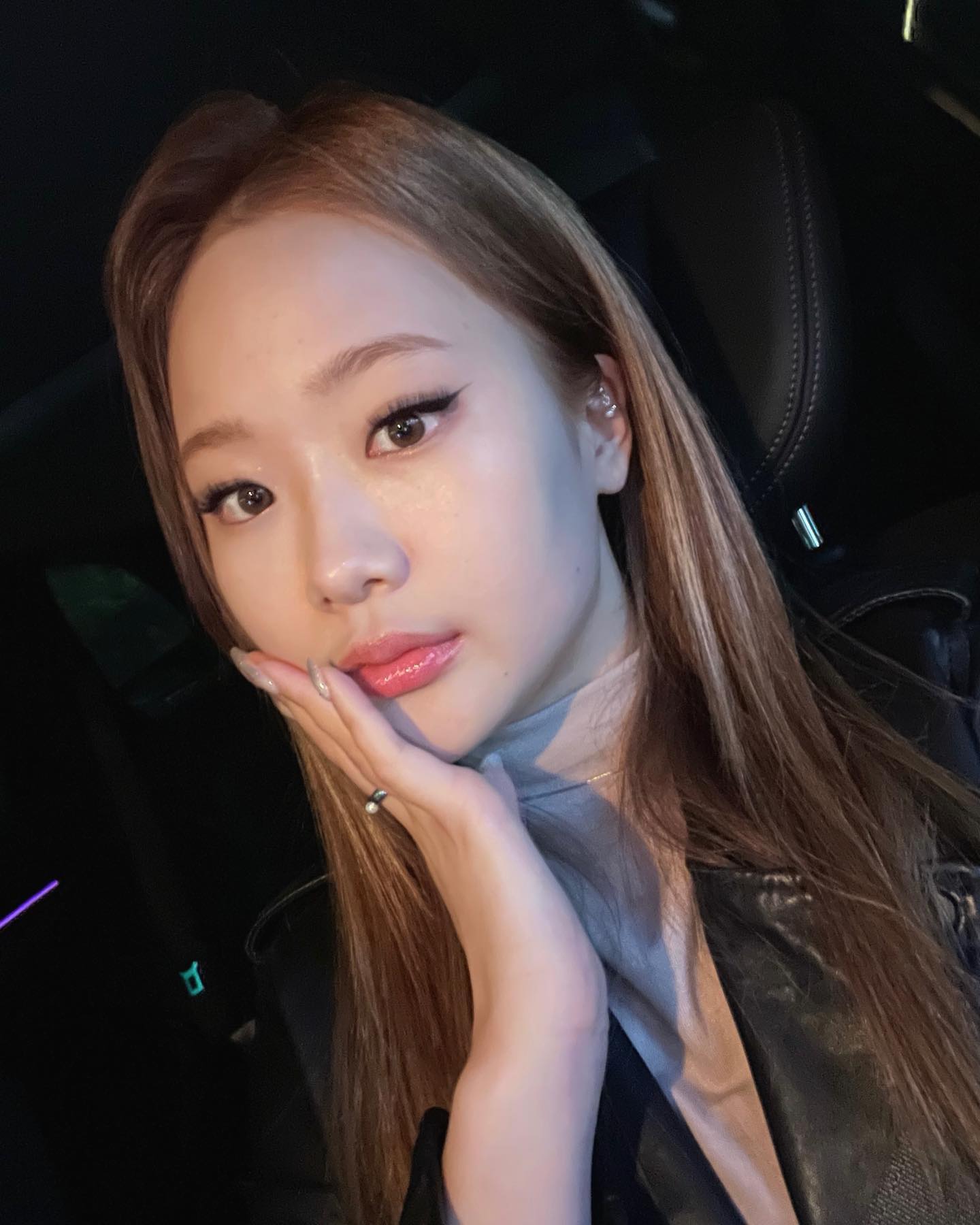 오랜만에 잘 나왔다길래 〰️ #selfiesunday