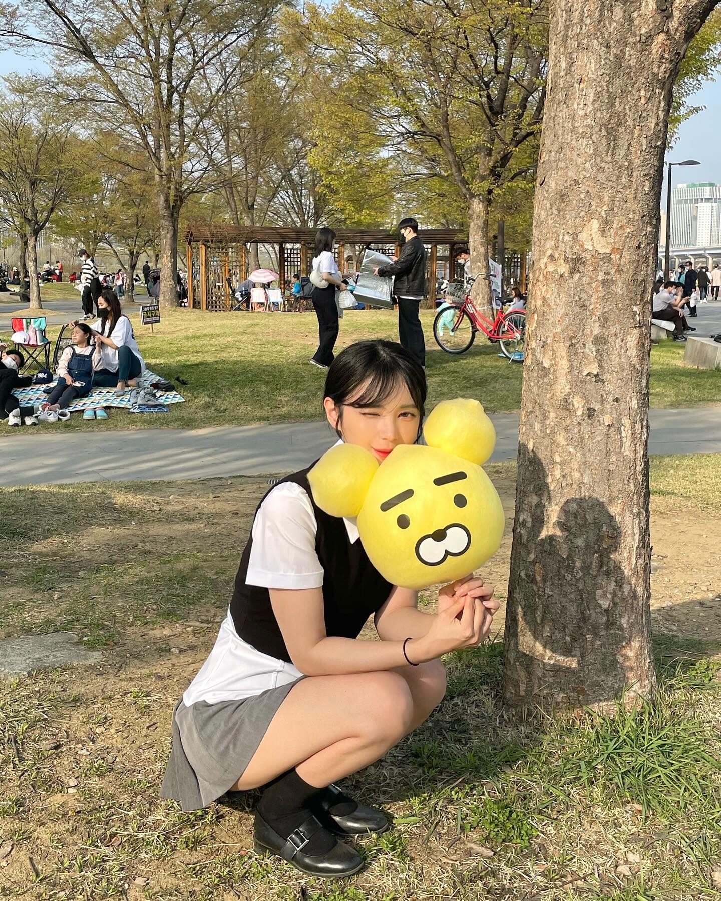 갑자기 봄 사진 징쨔 뜬금없는데;;아잇 내 맘이야!!!
마스크챌린지 얘기가 나와서 여기다가도 올려봄✌🏻👀