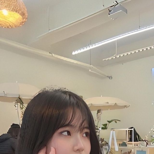 최 다 빈 on Instagram: "#협찬 안뇽 ! 오늘은 워료일... 다들 출근했늬 ? 난 주말에 카페코지 월평점에 다녀왔떠 ㅎㅎ 여기는 하와이에 와있는것같은 분위기의 카페 !! 사진 또 왕창찍어쯰 ㅎㅎ