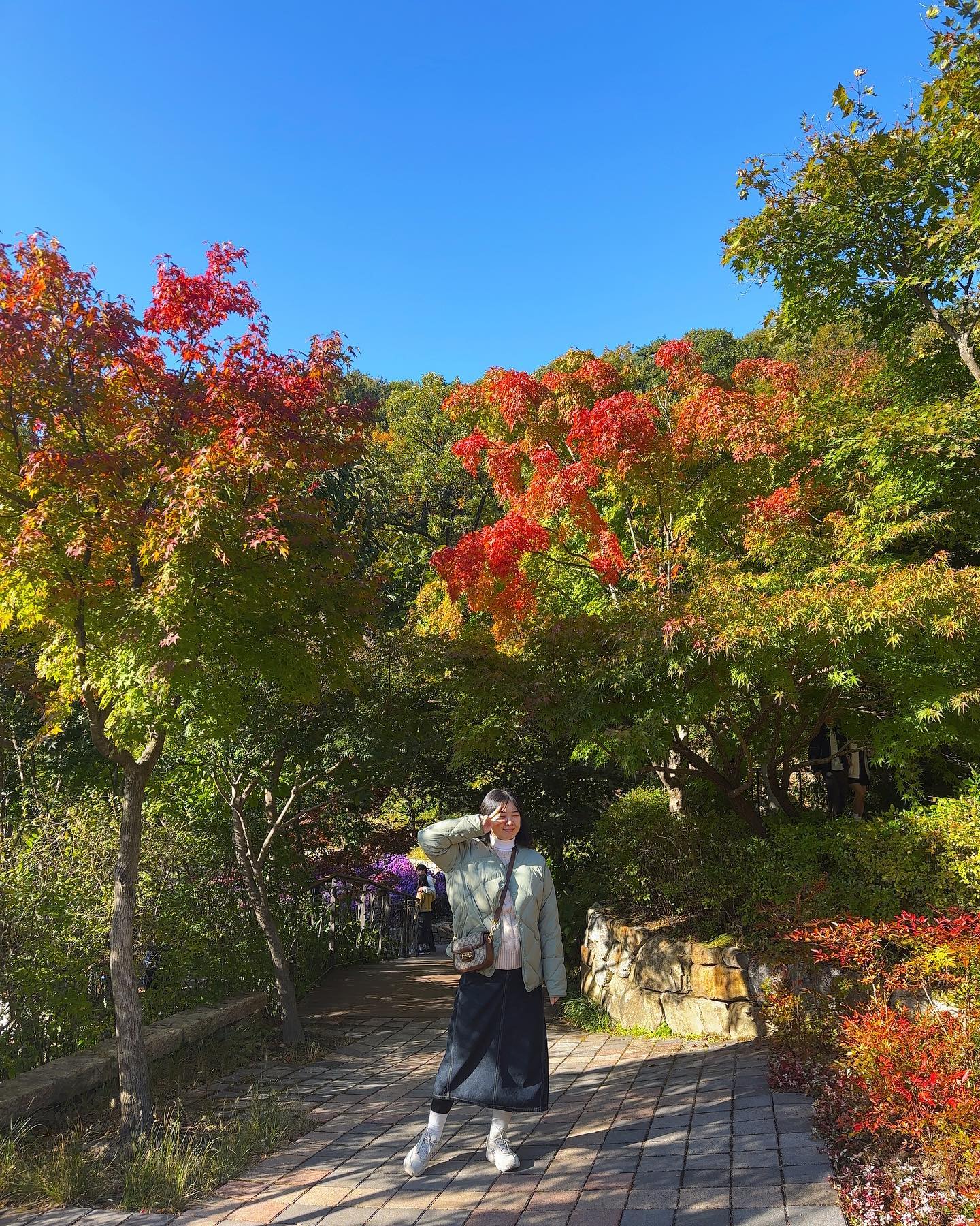 오랜만에 행복이랑 멀리 여행가기🍁
단풍은 아직 이르지만 그래도 예뻤던 화담숲🌿
.
.
.
#화담숲 #경기광주 #광주여행 #태교 #주말 #여행 #여행스타그램 #국내여행추천 #경기도 #가을 #단풍명소 #단풍 #쀼스타그램 #행복이랑