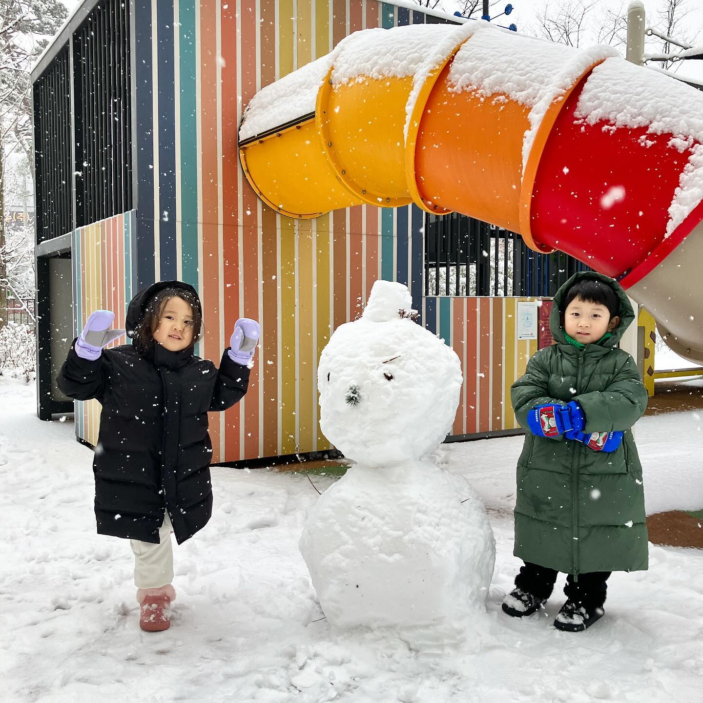 Happy New year
올해도 행복 가득하길
힘든 일도 금방 툭툭 털고 일어날 수 있는
밝은 내가 되자