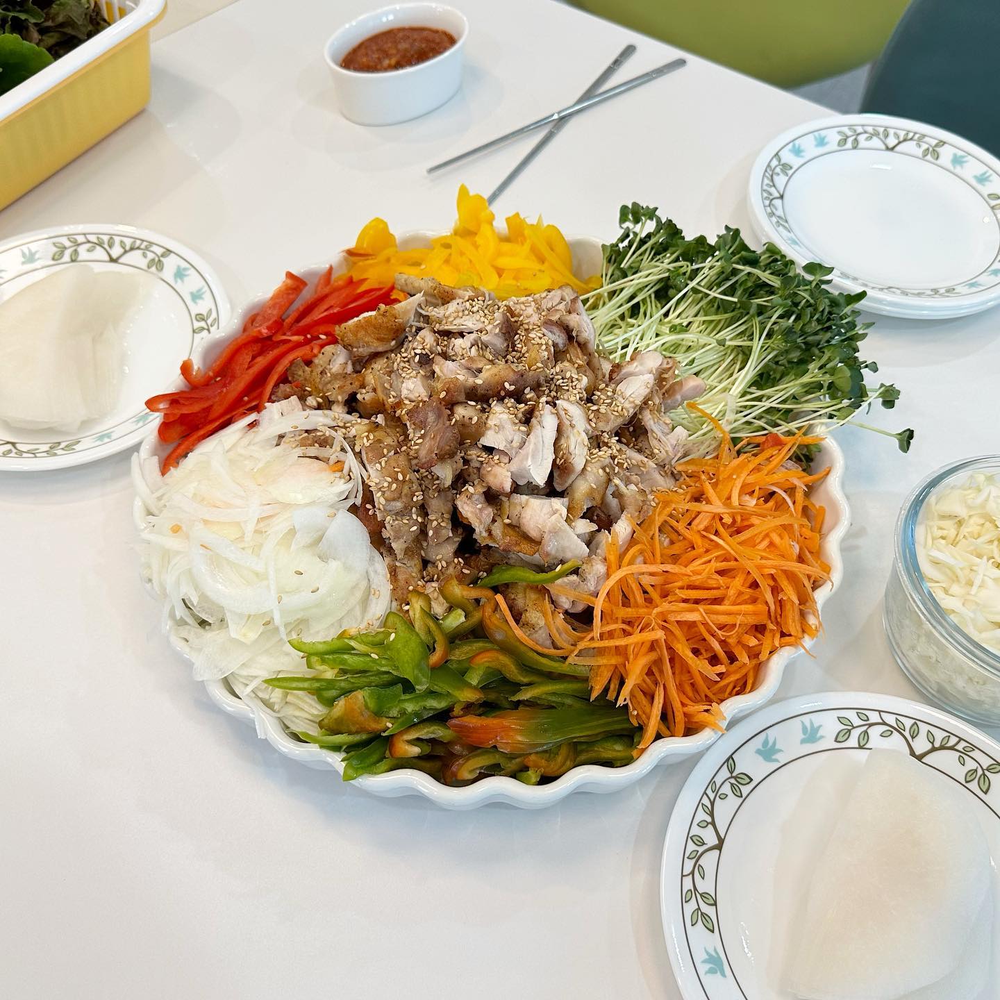 #연스타집밥

오늘은 #닭보쌈 짱맛
#떡꼬치 추억의 맛 까지!!