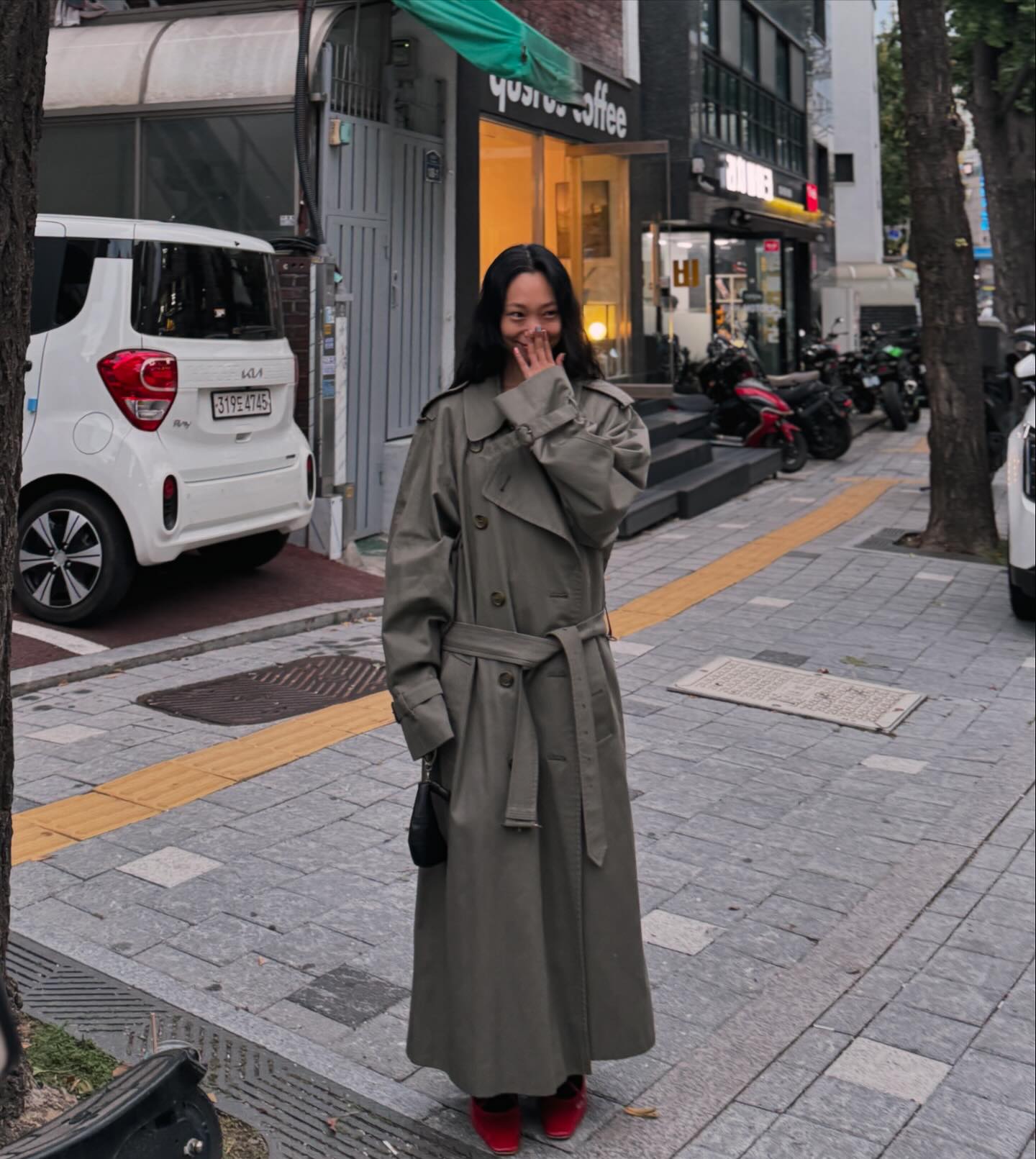 일년에 한번만 입을 수 있는 레알 군인 바바리 🕵🏾‍♀️