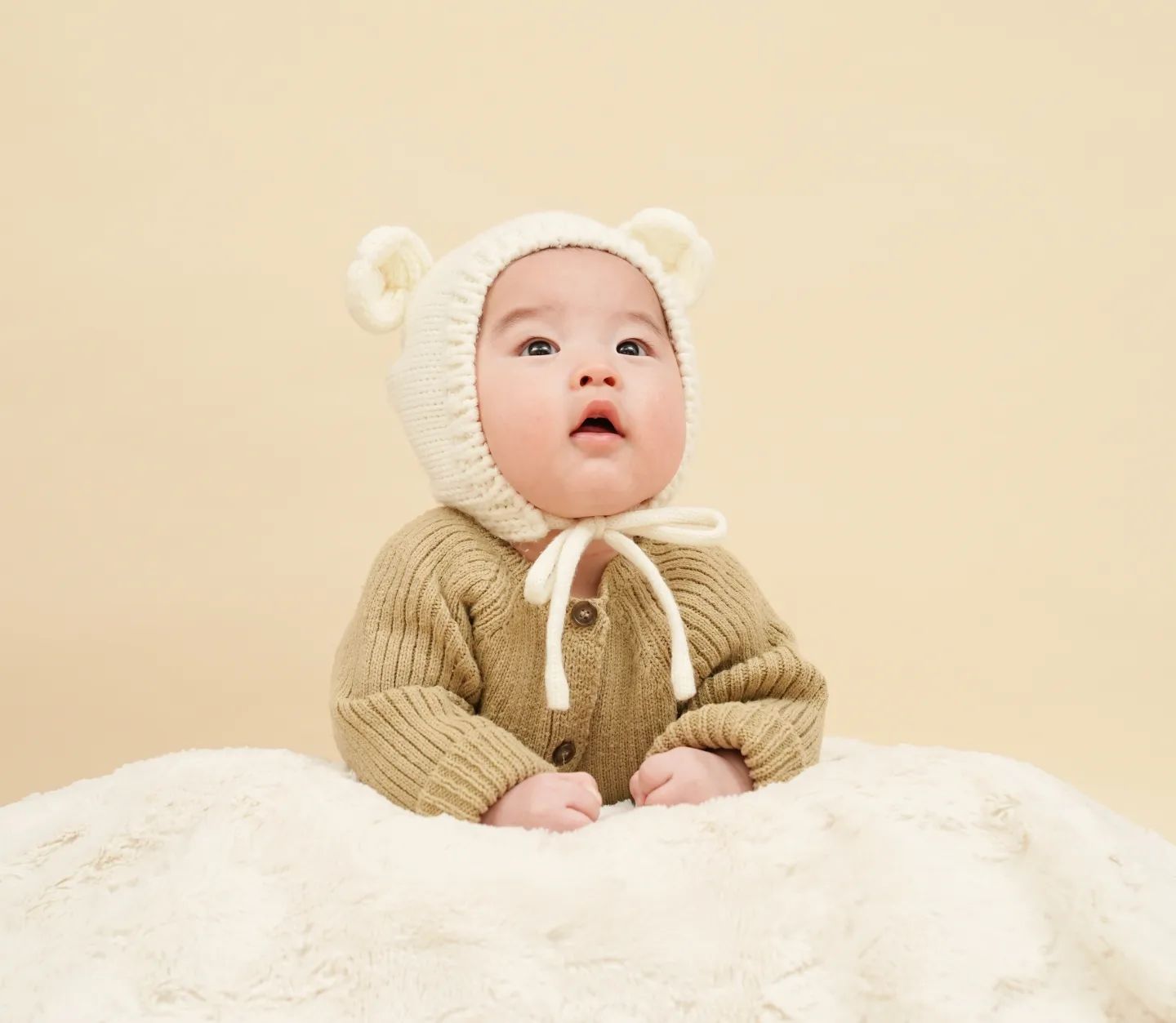 🤍100일 사진🤍

김강인 방긋방긋 잘웃어서 
네가지컨셉 후다닥 금방 끝나버려서 아숩

누가 낳았는지 정말 이쁘게생겼네😍

우리 아들 모델시켜주세요ㅋㅋ

#100일촬영 #100일아기 #아기모델
#8kg돌파 #우량아그램 #cute #baby #100