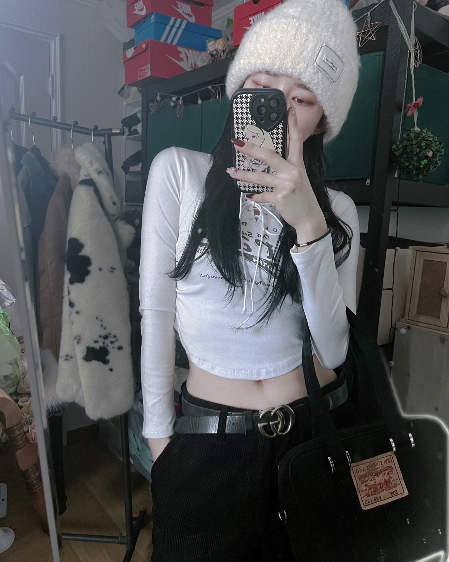 #첫줄
🖤🤍
.
.
.
.
.
.
.
.
.
#대전#일상#셀카#셀피#셀스타그램#데일리#데일리룩#셀기꾼#오오티디#selca#selfie#selstagram#daily#dailylook#ootd#wtw#l4l#like#소통#흔녀#겨울#겨울코디#가을코디#비니#비니코디#onemilewear