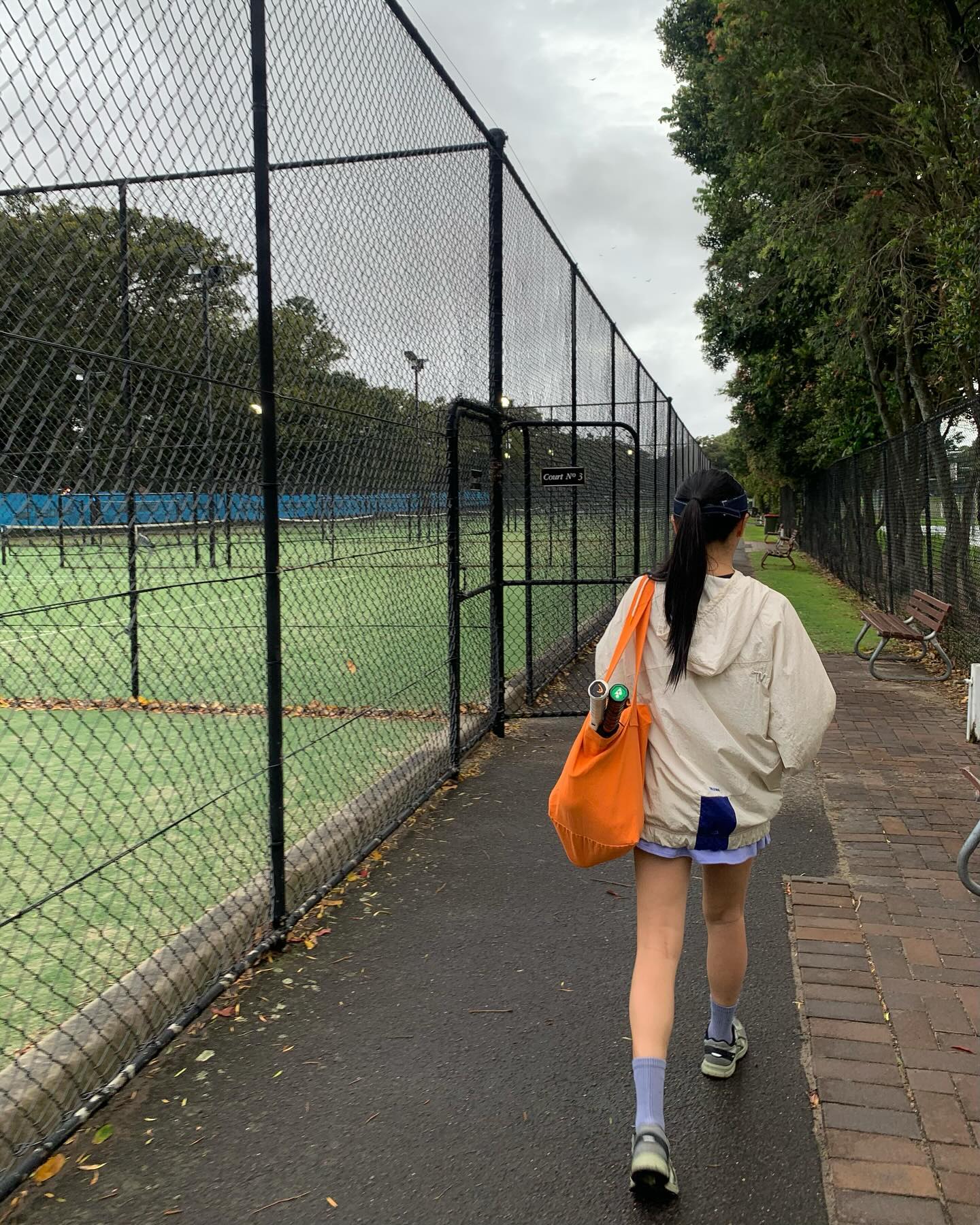 박쥐와 함께한 싣니에서의 테니스. 🎾🦇

#테니스 #테니스여행 #호주테니스 #시드니테니스