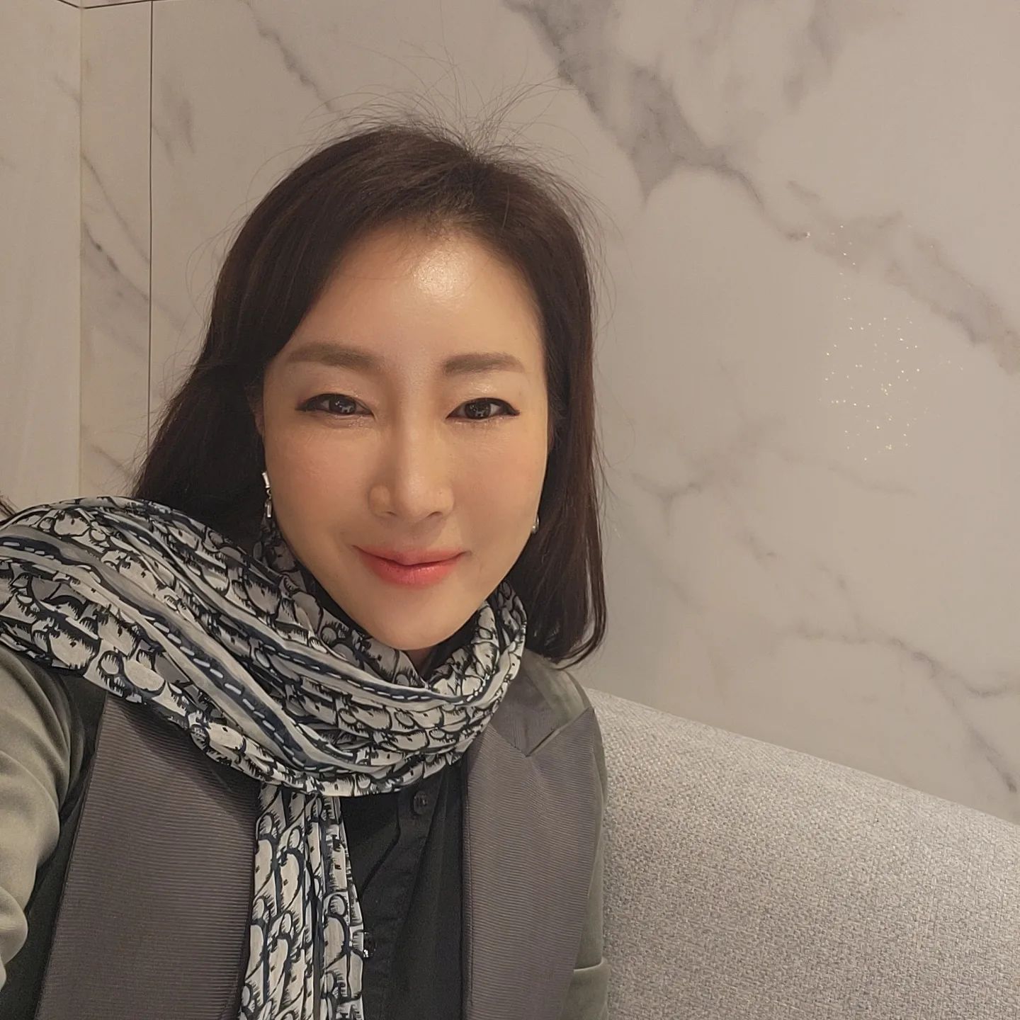 #배우#모델#대한민국한복모델선발대회 #뉴펜타의원 #Faran ad

파란을 일으키고 싶고
파란색을 좋아해서
Faran ad를 설립하고
서울 부산을 오늘도 달려 본다
내 인생에 마지막 도전이라 생각하고
그리고 다짐한다
Faran의 내일을