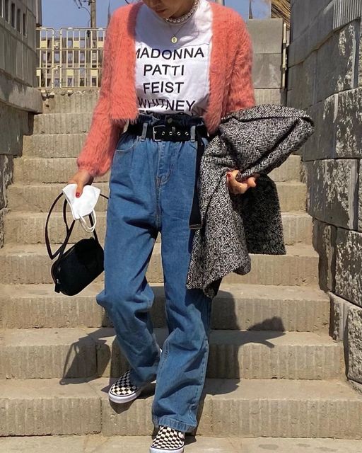 꼰쥬씨네🏡 전원주택 | 홈인테리어 | 리빙 on Instagram: "오늘 아침부터 굉장히 알찬 하루를 보냈는데 그 중 배가 제일 든든하다는 사연🤌🏾

#옷입을라고나가는애
#내일도치장할예정"