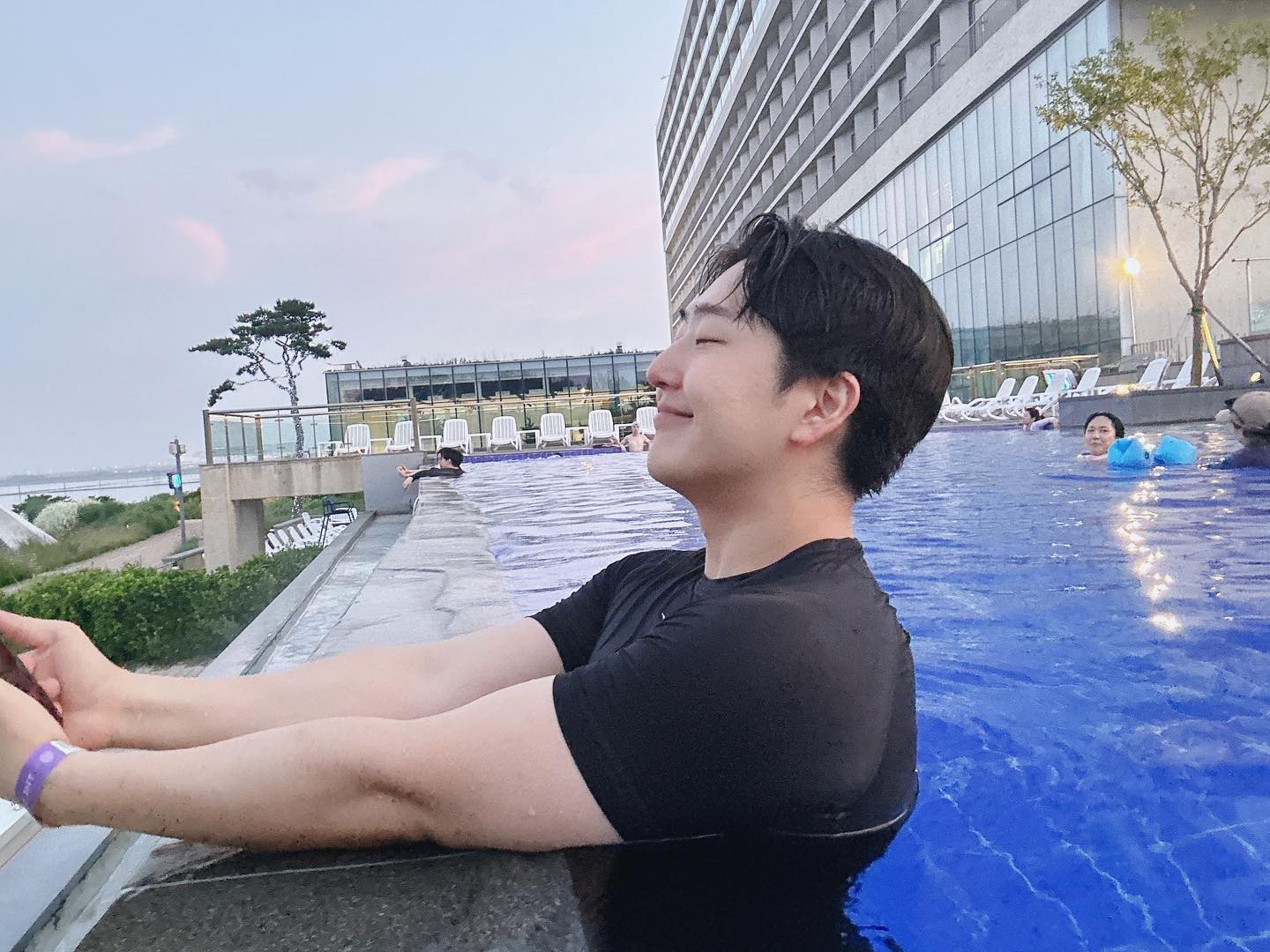 여름이었다..🏝️