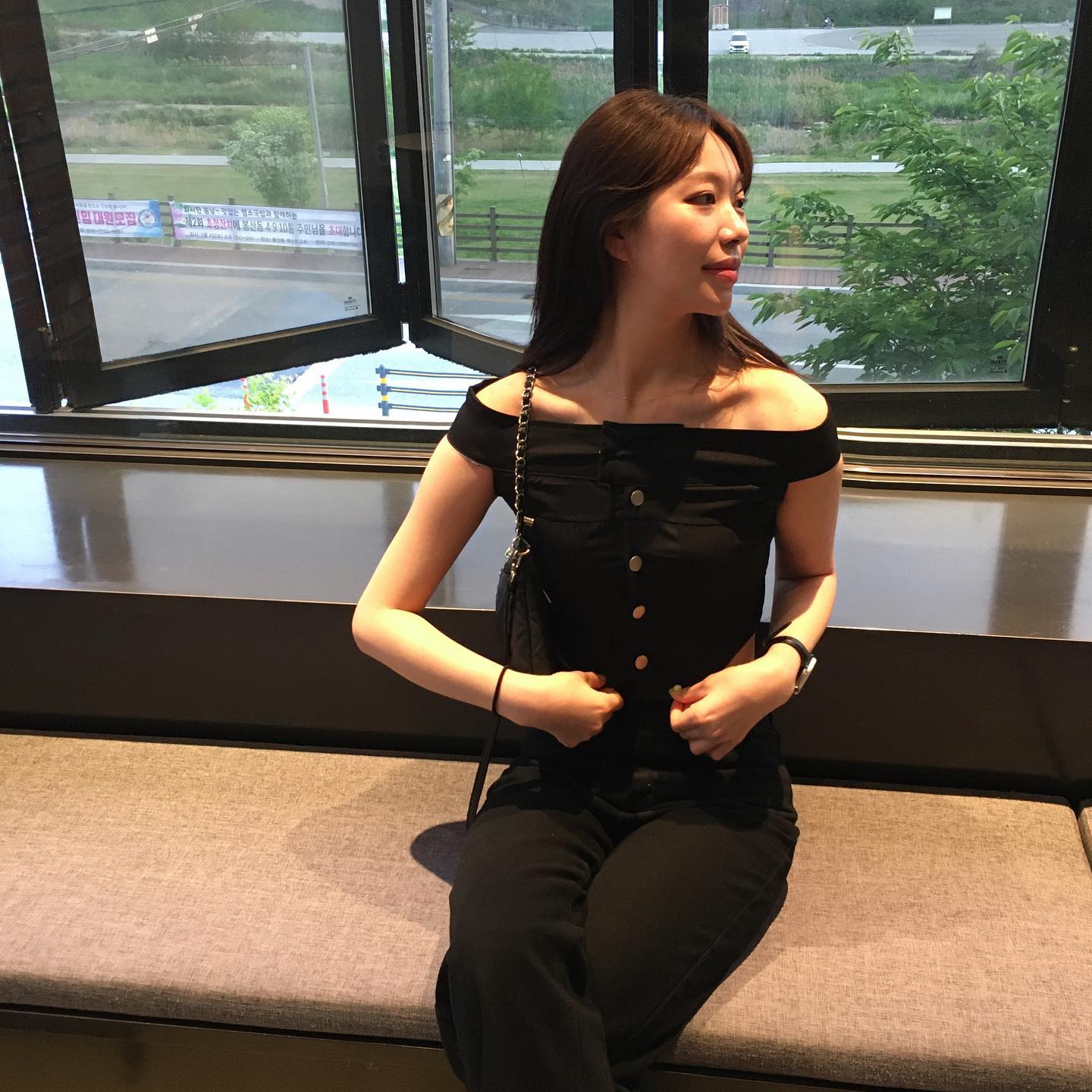 최애 검정색 🖤🖤