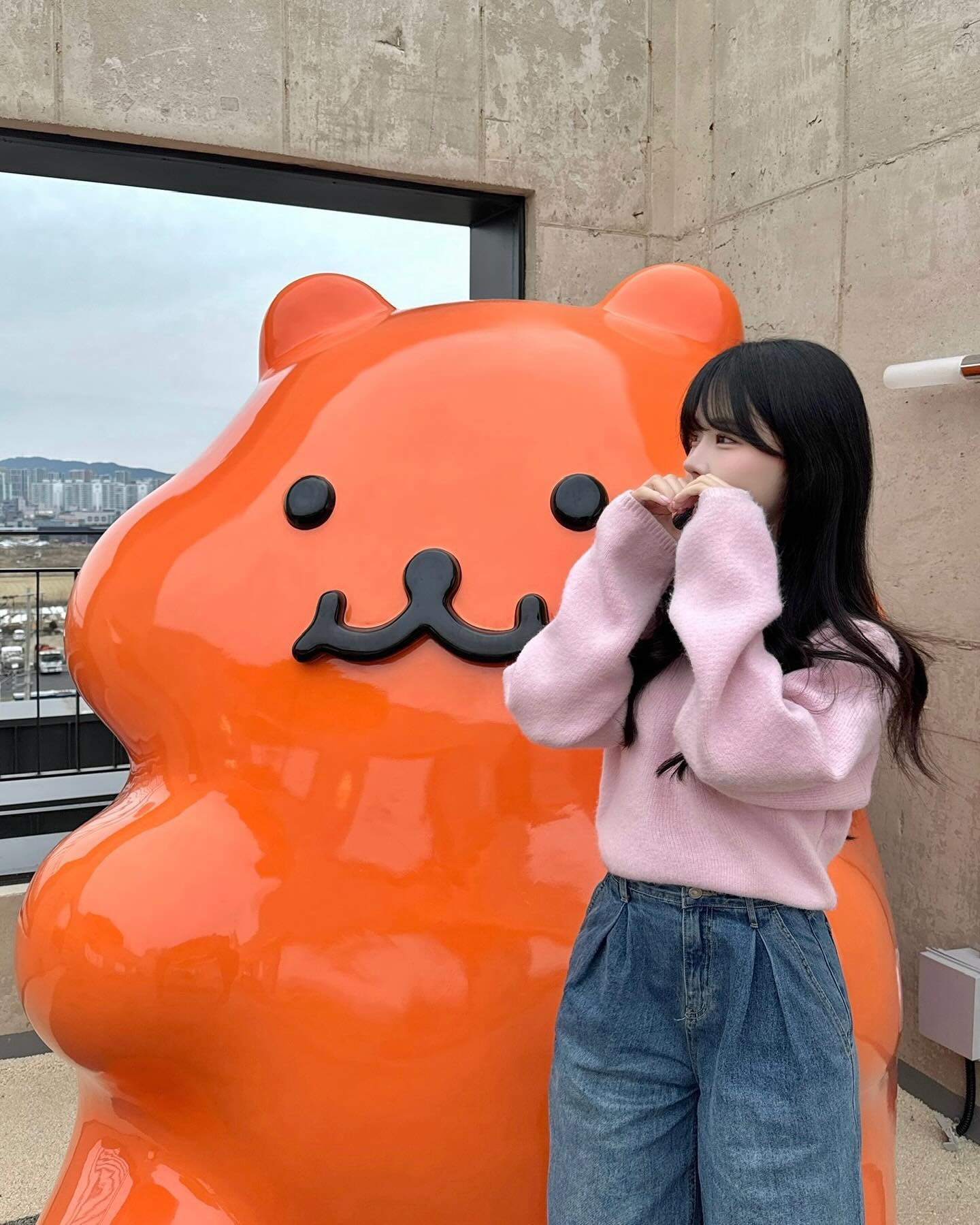 이 귀여웅 녀석 ʕ•̫͡•ʔ ! 🧡
다음에도 버터 피스타치오를 먹어주겠다 히 ..