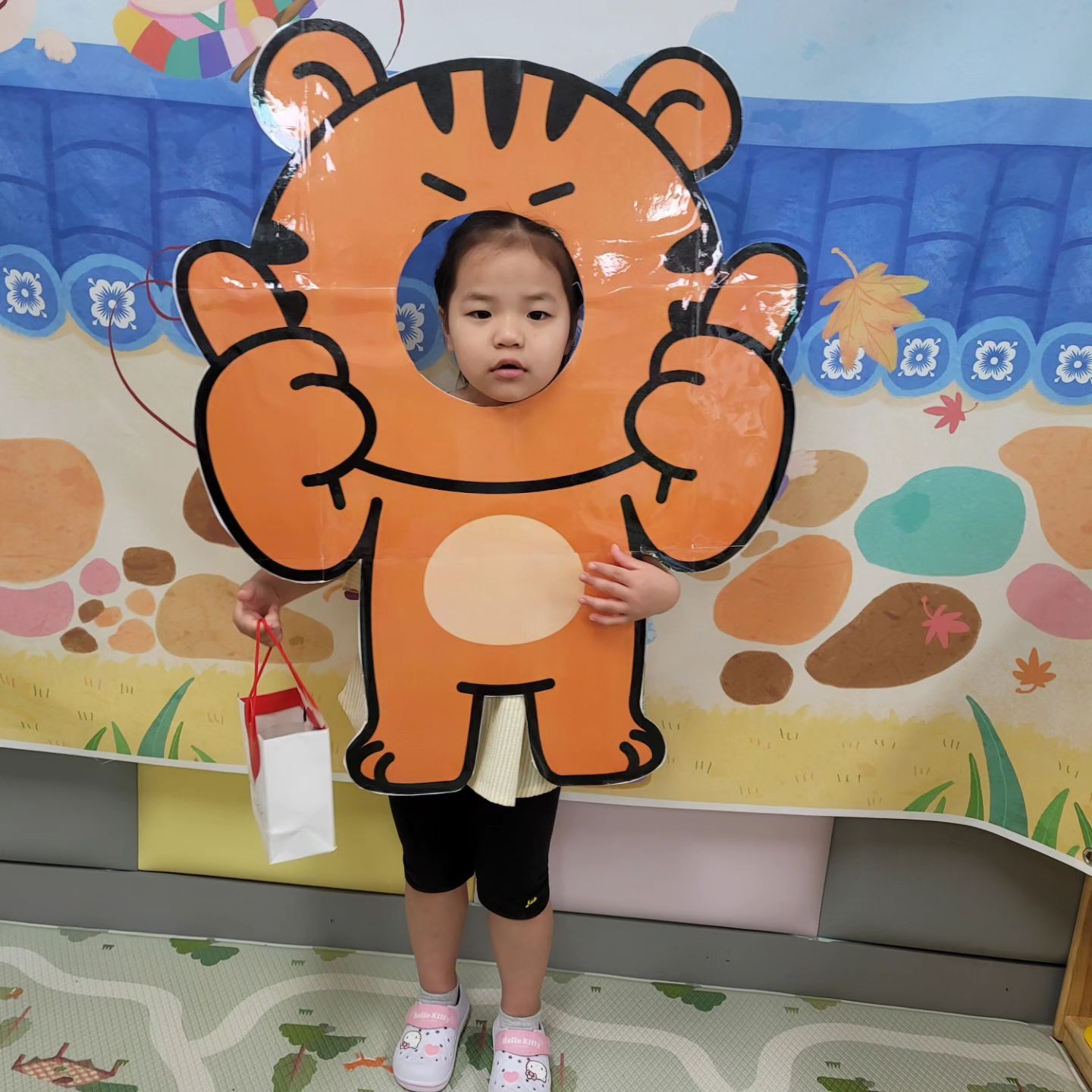 #유치원공개수업 
음... 참 많은 일이 있었지
#연마제세척 셀프완료
#말안듣는딸 
#딴짓하는데할껀또하는게문제 
#대답은잘해요 
#청소부재
