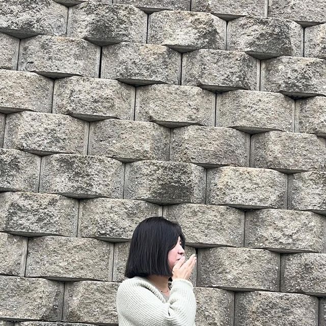  호빵걸 on Instagram: "#협찬 다비글로우 크로스백을 제공 받았습니다✨
가까운 거리도 물건 많이 챙겨 다니시는분?! 저요🙌🙌요런분께 추천드리는 가방 입니다.
🍀 아이패드, 노트, 필통, 핸드크림 등 다 넣고 다닐 수 있어서 좋았어요!! 무엇보다 어깨도 편안했습니다!
🍀 스트랩은 길이 조절 가능한 점
🍀 여행갈 때 보조가방으로도 좋을 것 같아요."