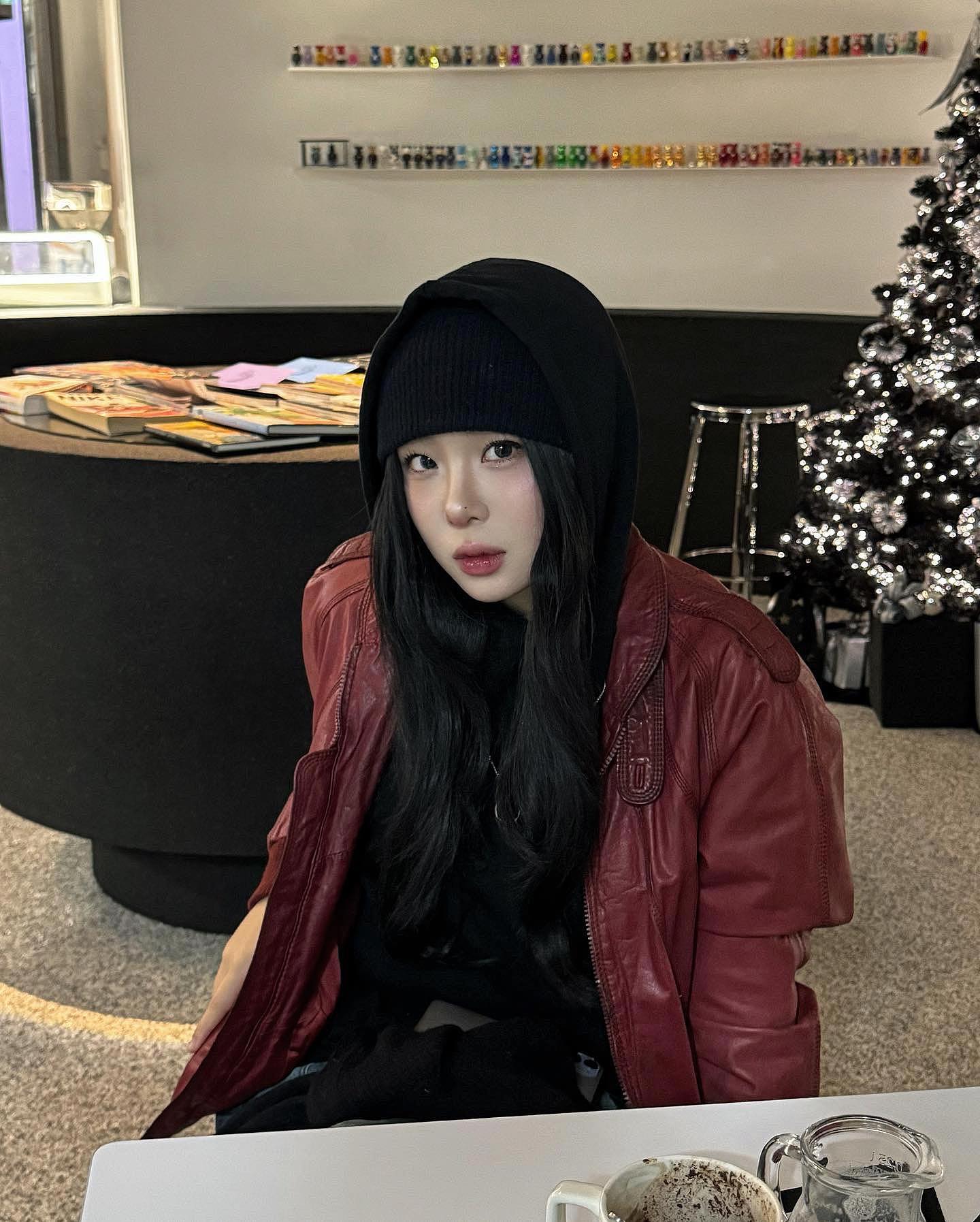 오랜만에 남이 찍어준 사진 • • • 🐹