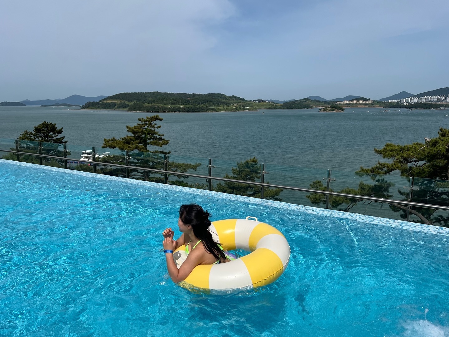이른 여름 물놀이 체고 🤿👙🫧🩵

calacatta_hotel 
yeosu_laterrace_official