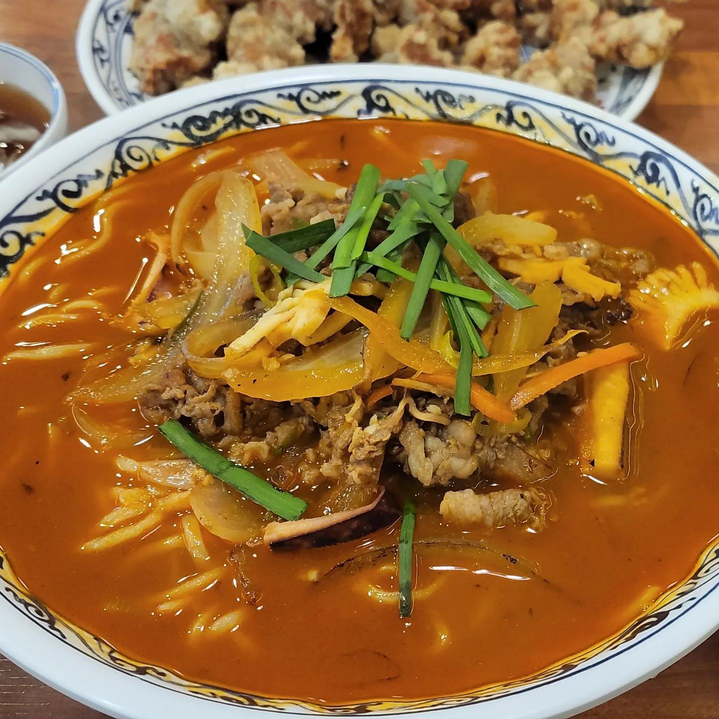 짬뽕이랑 탕수육 맛있는
#보배반점대연점
역시 맛집이라 손님이 많았는데
일하시는 분들도 친절하니
역시 인기가 많은 이유를 알겠네요!ㅎㅎ

크림짬뽕도 맛있다고 하니
다음에 도전!

#경성대맛집 #경성대밥집
#경성대중국집