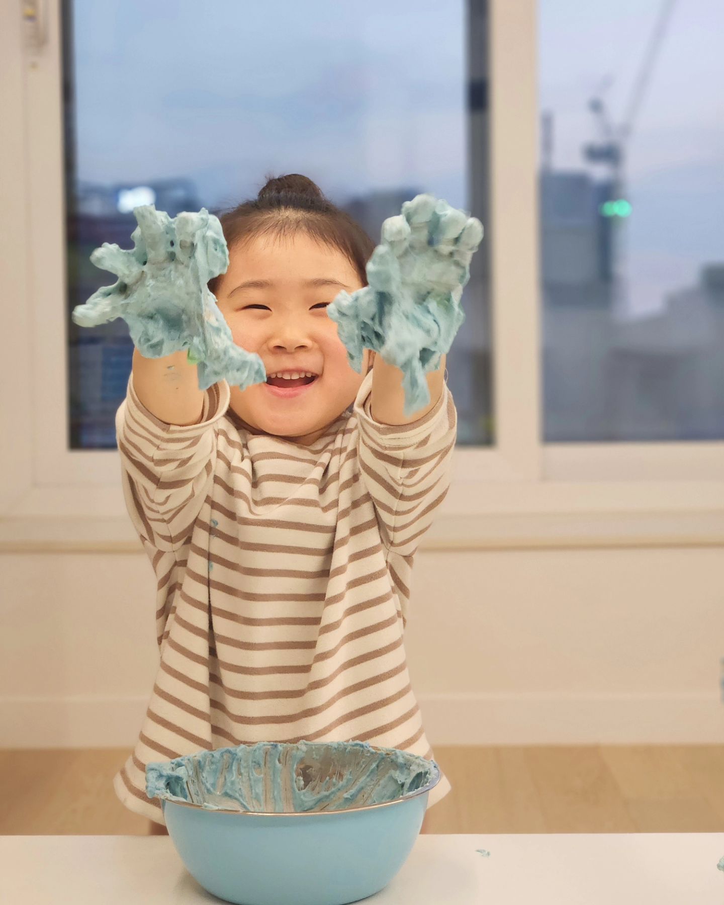 집콕놀이👩🏻‍🎨
제발 한곳에 앉아서 놀아주길
ㅋㅋㅋㅋㅋㅋㅋㅋㅋㅋㅋㅋㅋㅋ
