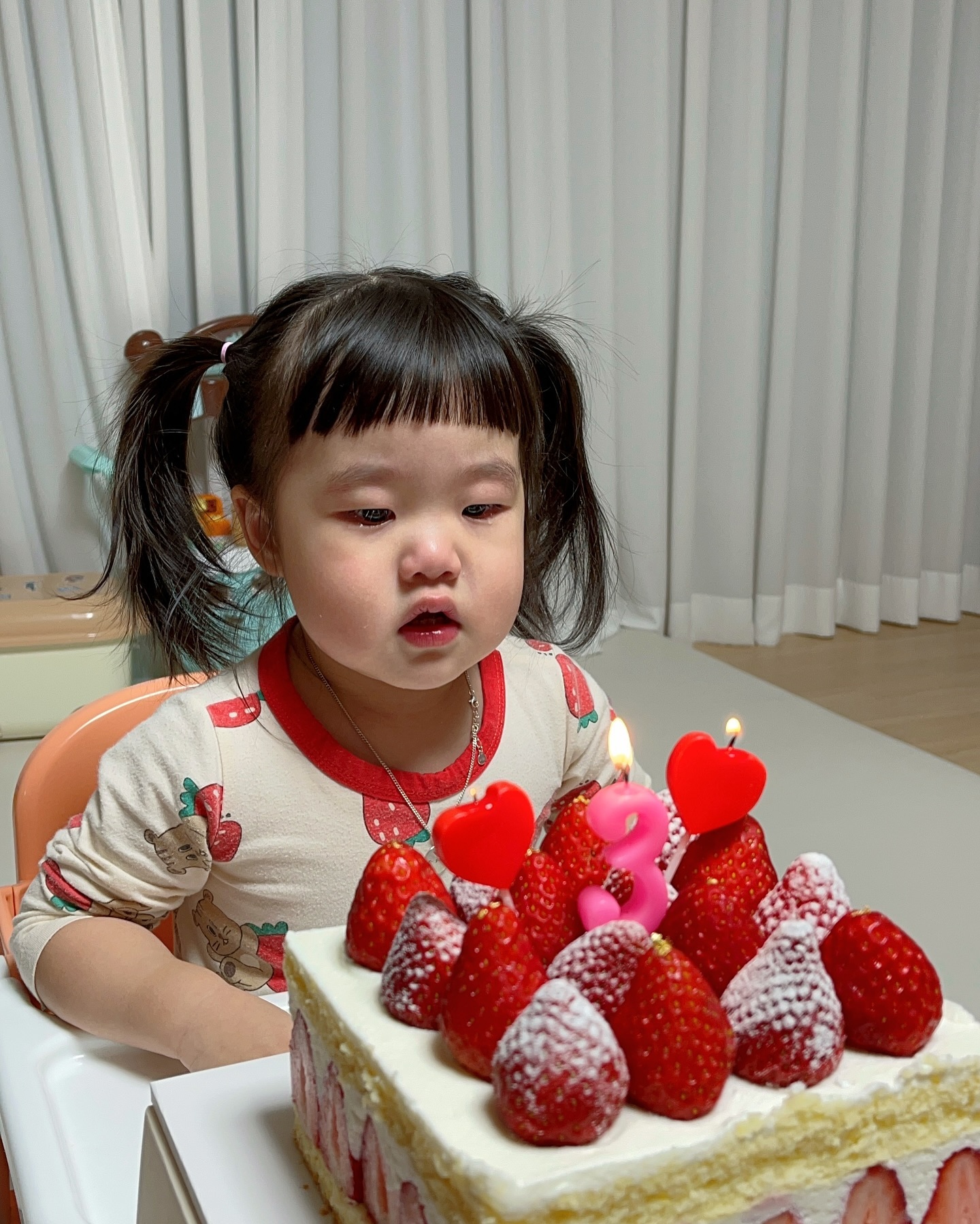 #20240325

나 정하윤
이제 3살 3️⃣

케이크 못 먹게해서 폭풍오열
