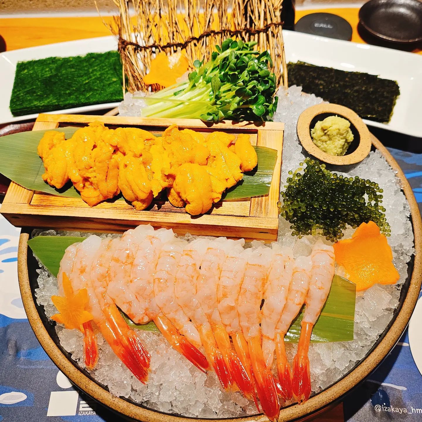 👍👍👍
.
.
.
맛잘알 남편 픽
4차로 온 흠
배부르니까 단새우&우니&감태
말모말모
신선도 말할것 없고 여유롭게 
웨이팅 기본인데 운좋게 한방에
언제와도 좋다 흠
감태 추가 필수!!!!
#흠 #구래동맛집 #이자카야 #김포맛집 #이자카야흠 #단새우 #우니 #감태 #환상조합