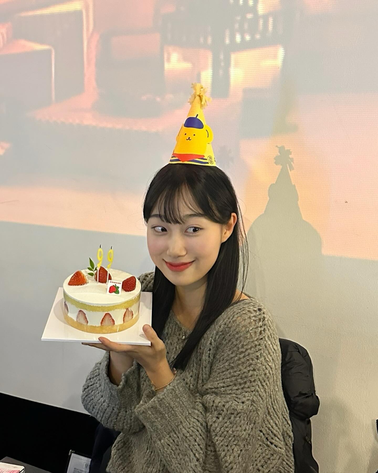 좋은 사람들~^^~ 행복한 생일~^^~ 너무 감사해서 이리갔다 저리갔다~🙊~🎵~ 따뜻한 마음~🙈~💖~ 🙇🏻‍♀️🙇🏻‍♀️