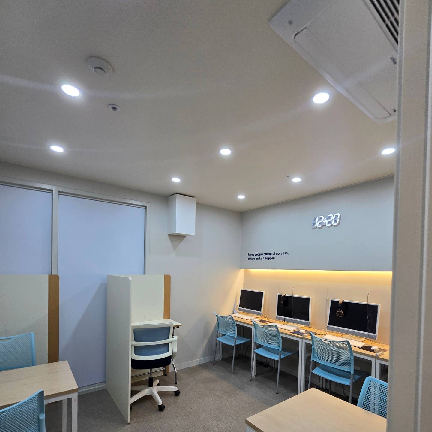 ✔️맞춤형 내신 플래닝
✅ 전문가의 학슥법 코칭
✅ 자기주도학습 으로 공부습관 개선

✅ 역질문 체크로 메타인지 상승

💌에듀플렉스 운양점
📞031-8049-0115

📢경기 김포시 김포한강1로 230 현대센트럴스퀘어 💁‍♂️705호💁‍♂️706호

#김포학원

#운양동학원
#중간고사

#기말고사

#자기주도학습

#김포국영수

#운양역학원

#소수정예학원

#운양역학원

#김포학원추천