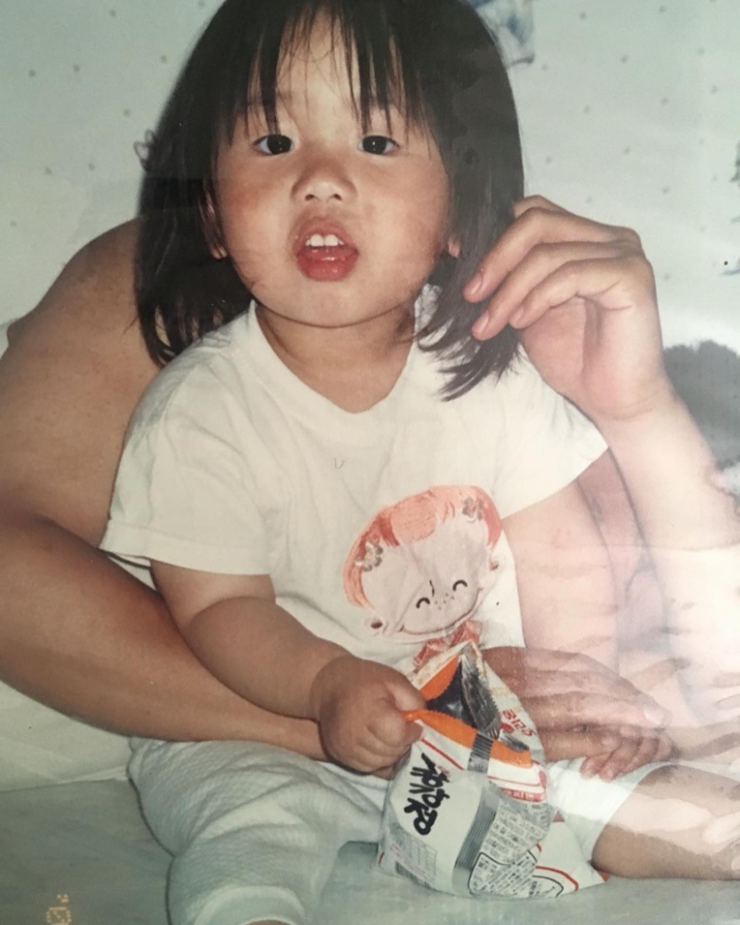어렸을 때 저와 오빠랍니당🥰
어릴 때 사진을 주고 받는데
서로 얼마나 귀여워했던지ㅎㅎ
.
.
.
.
.
.
.
.
⠀
#럽스타그램 #데이트그램 #연애중 #연인스타그램
#커플샷 #사랑해 #러브그램 #데일리 #커플계정
#커플환영 #아가 #귀염뽀짝 #선팔맞팔 #🤍