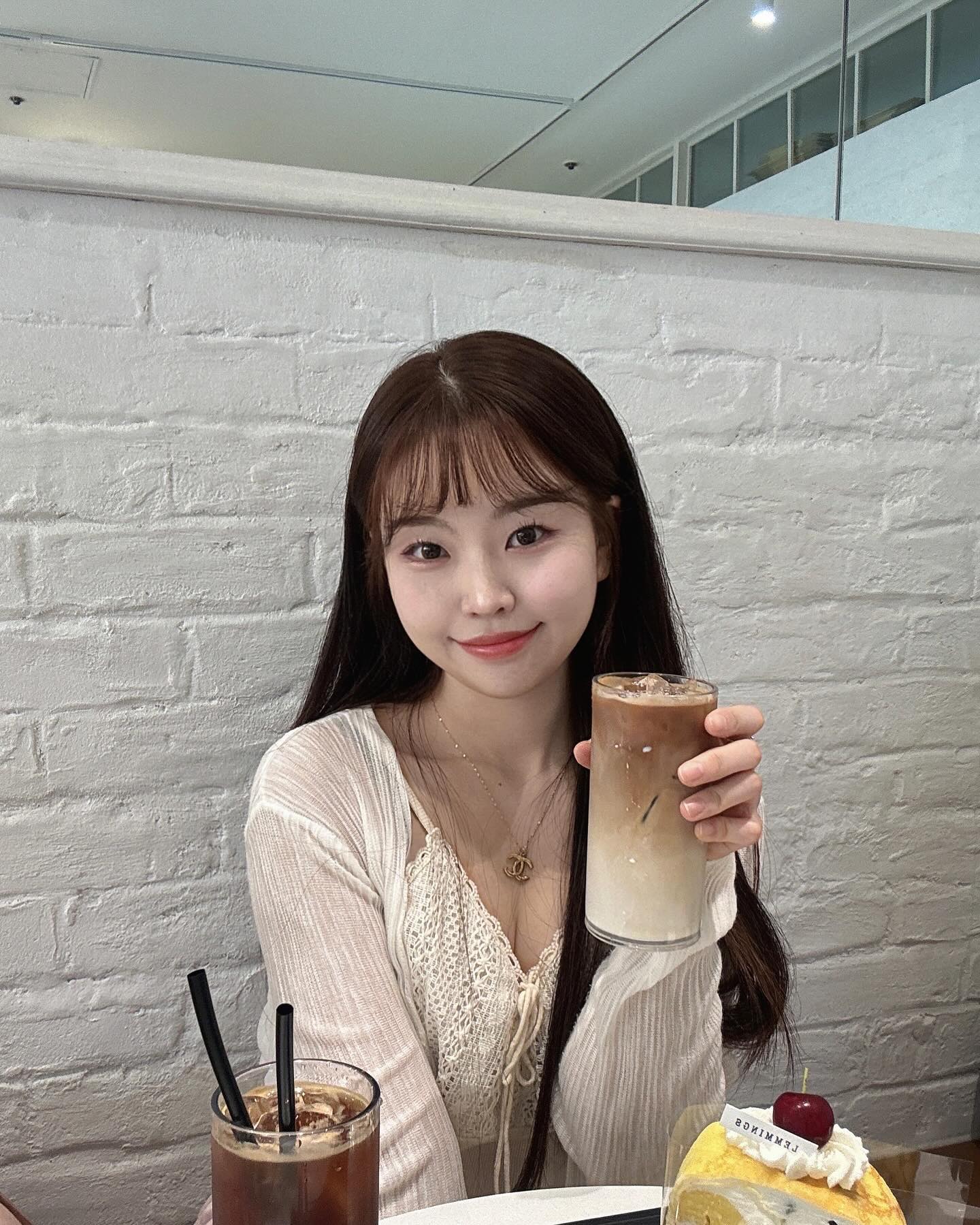 앞머리 억수로 잘말린 날🤍❕❕
꼼장어 맛집까지 뿌시기~~😋
#그만먹어 ..