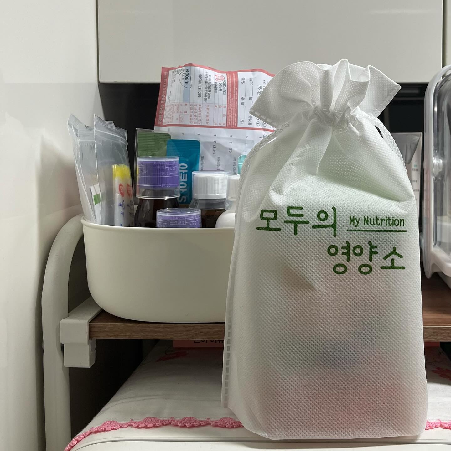 #체험리뷰 🤧 코코프렌즈 #곰보배추즙

- 국내산 #곰보배추농축액 최대함량
- 천연 항산화제 유럽산 #블랙엘더베리 함유
- #쑥부쟁이 #삼백초 #유근피 등 #기관지에좋은식품 10종 천연재료
- #비염에좋은식품 프리미엄 원료 : 비타민C, 아연, 자일리톨, 특허받은 식물성 유산균 포함

원액 그대로 진하게 🤎 #곰보배추시럽
요거트에 넣어서 달콤하게 🤎 #곰보배추스틱
우유에 시원하게 🤎 #배암차즈기
건강관리가 필요한 찌유에게 🤎 #배암차즈기진액

차별화된 파우치 포장과 샘플 2포로 아이에게 먼저 #배암차즈기농축액 을 먹여보고 구매할 수 있으며 안 먹거나 혹은 체질에 맞지 않는 경우 무료반품해 주신답니다 ❣️

🔗 https://url.kr/afoh5w