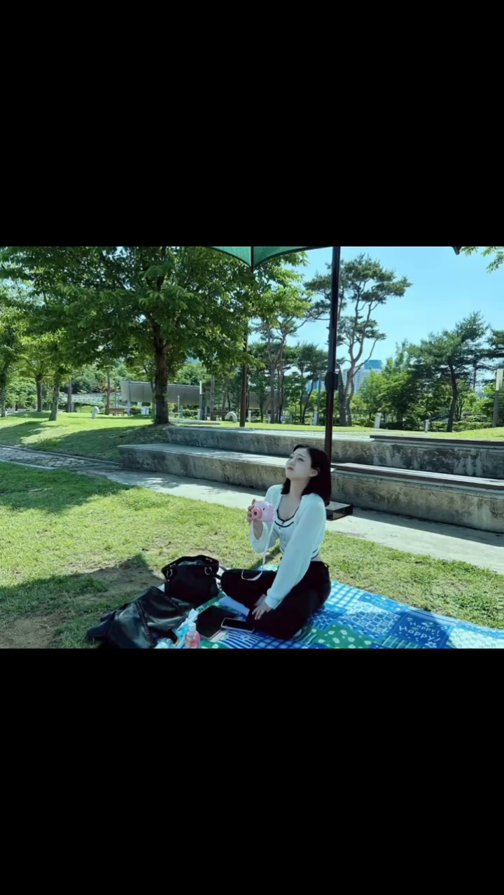오늘따라 기분이 더좋네 건들지마
