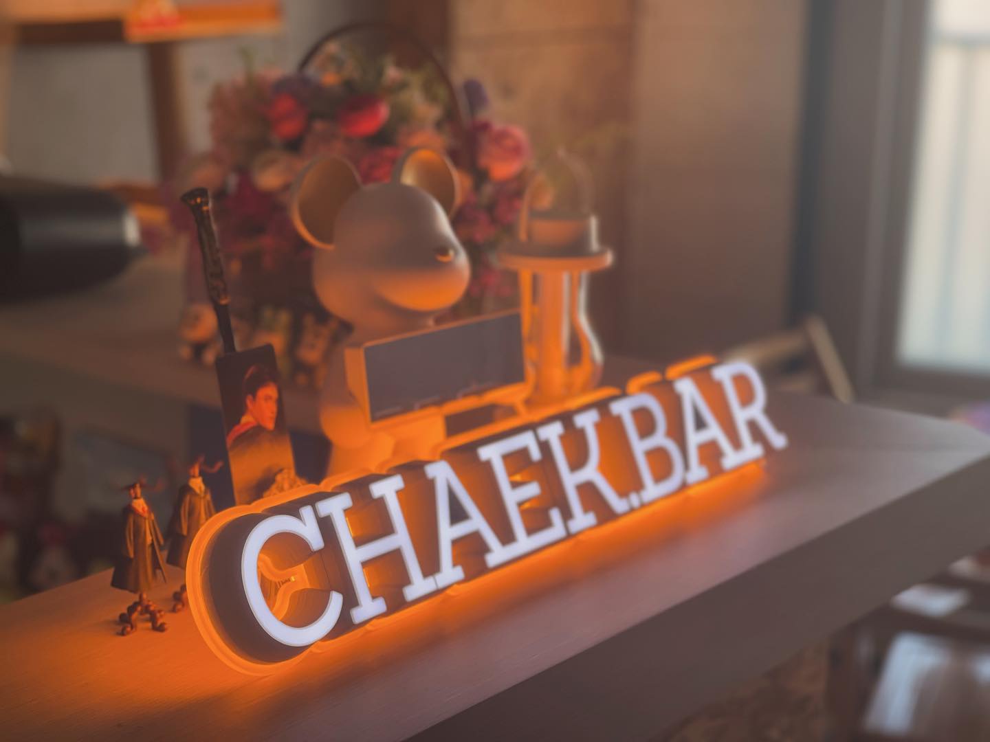 CHAEK.BAR 📚☕️

#북카페 #부산북카페 #자기계발 #역행자 #공간대여 #소모임 #소통